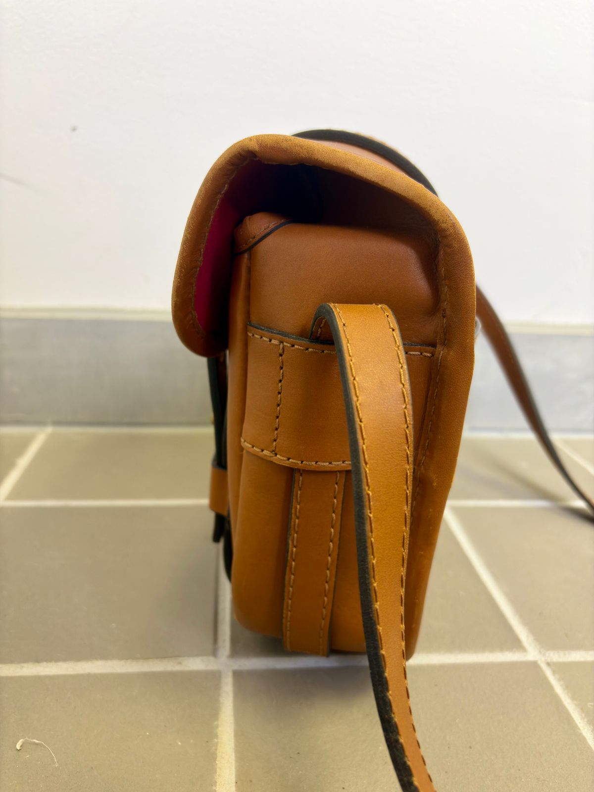 Photo by Bossa on March 4, 2026 of the Cravar D.S. M Sand in Pit Vegetable Tanned Cowhide.