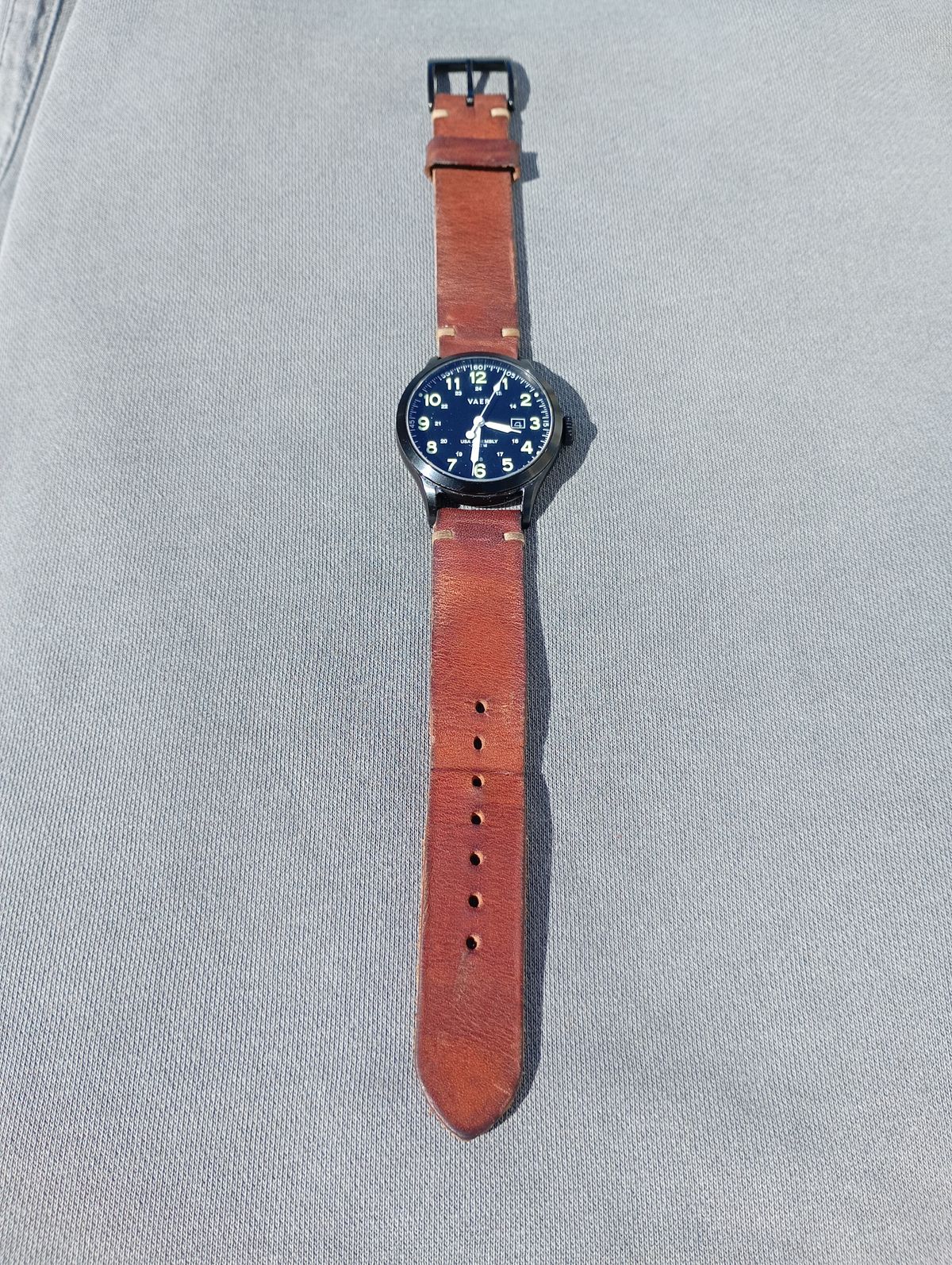 Photo by willisca on January 4, 2026 of the Threaded Leather Co. The Hudson in Horween English Tan Dublin.