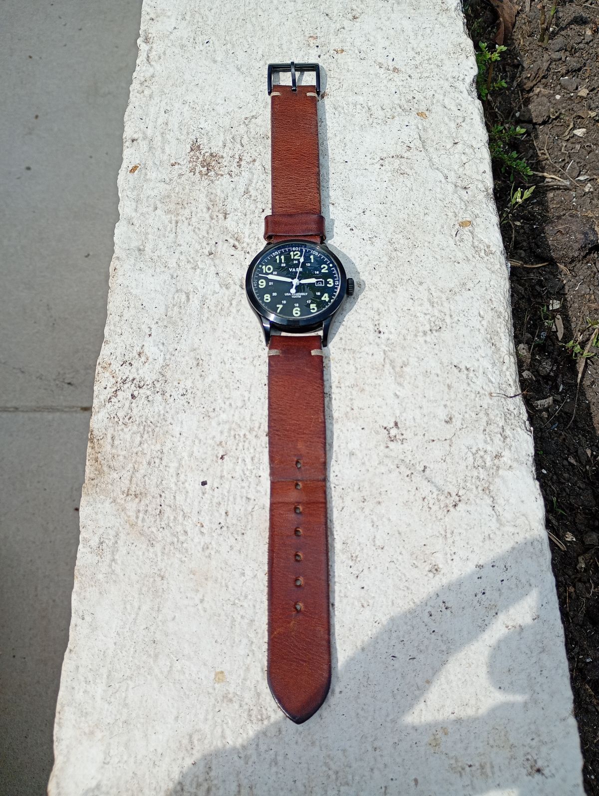 Photo by willisca on March 4, 2026 of the Threaded Leather Co. The Hudson in Horween English Tan Dublin.