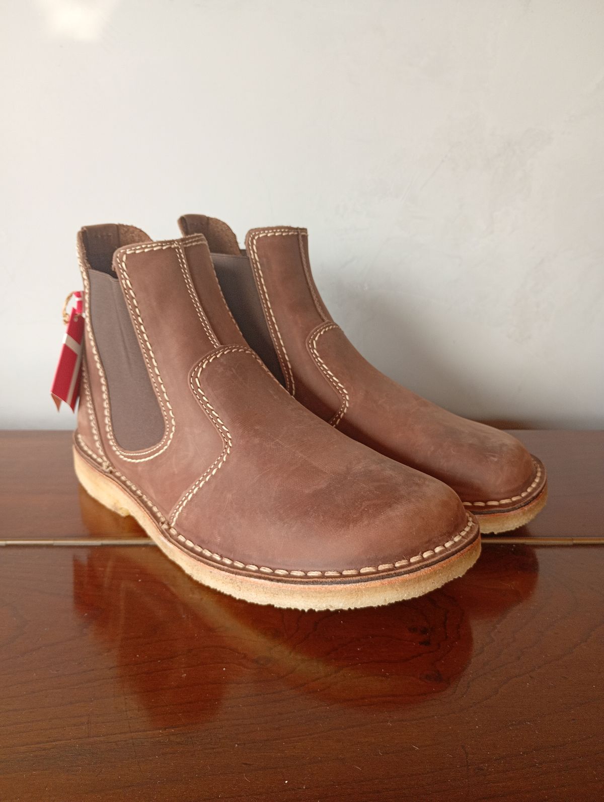 Photo by willisca on October 1, 2025 of the Duckfeet Roskilde in Terracare Cocoa.