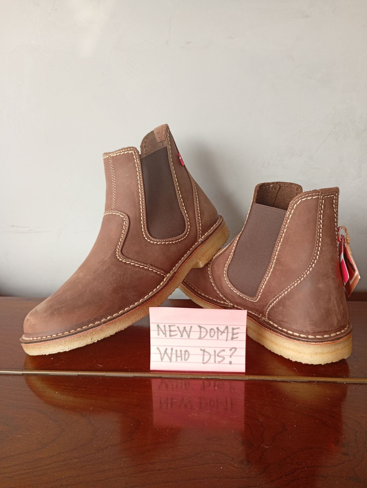 Photo by willisca on October 1, 2025 of the Duckfeet Roskilde in Terracare Cocoa.