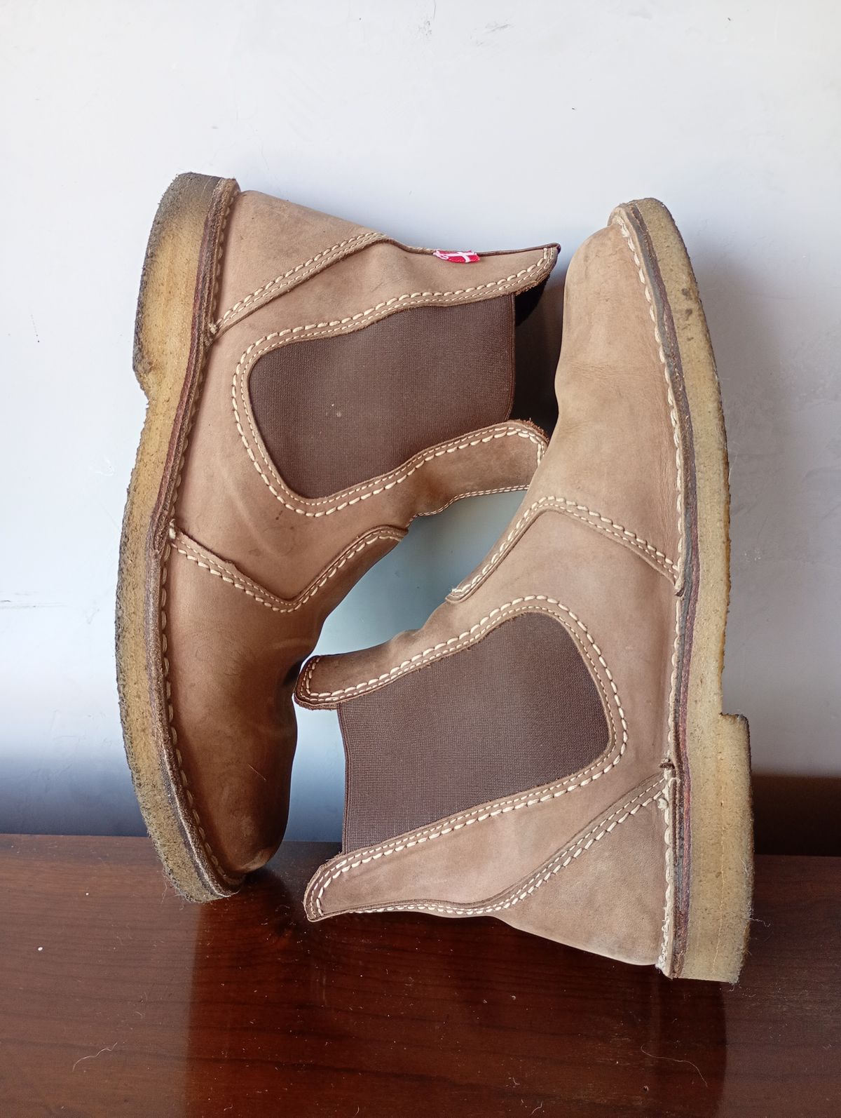 Photo by willisca on December 5, 2025 of the Duckfeet Roskilde in Terracare Cocoa.