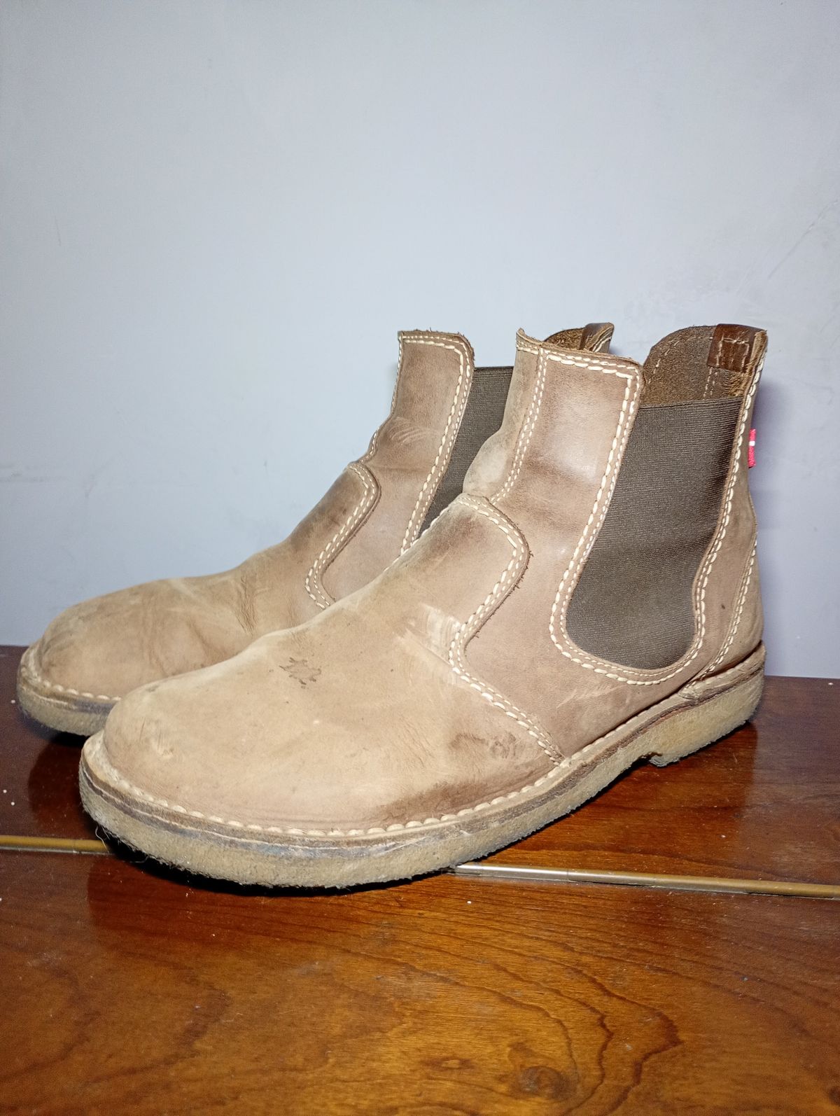 Photo by willisca on December 23, 2025 of the Duckfeet Roskilde in Terracare Cocoa.