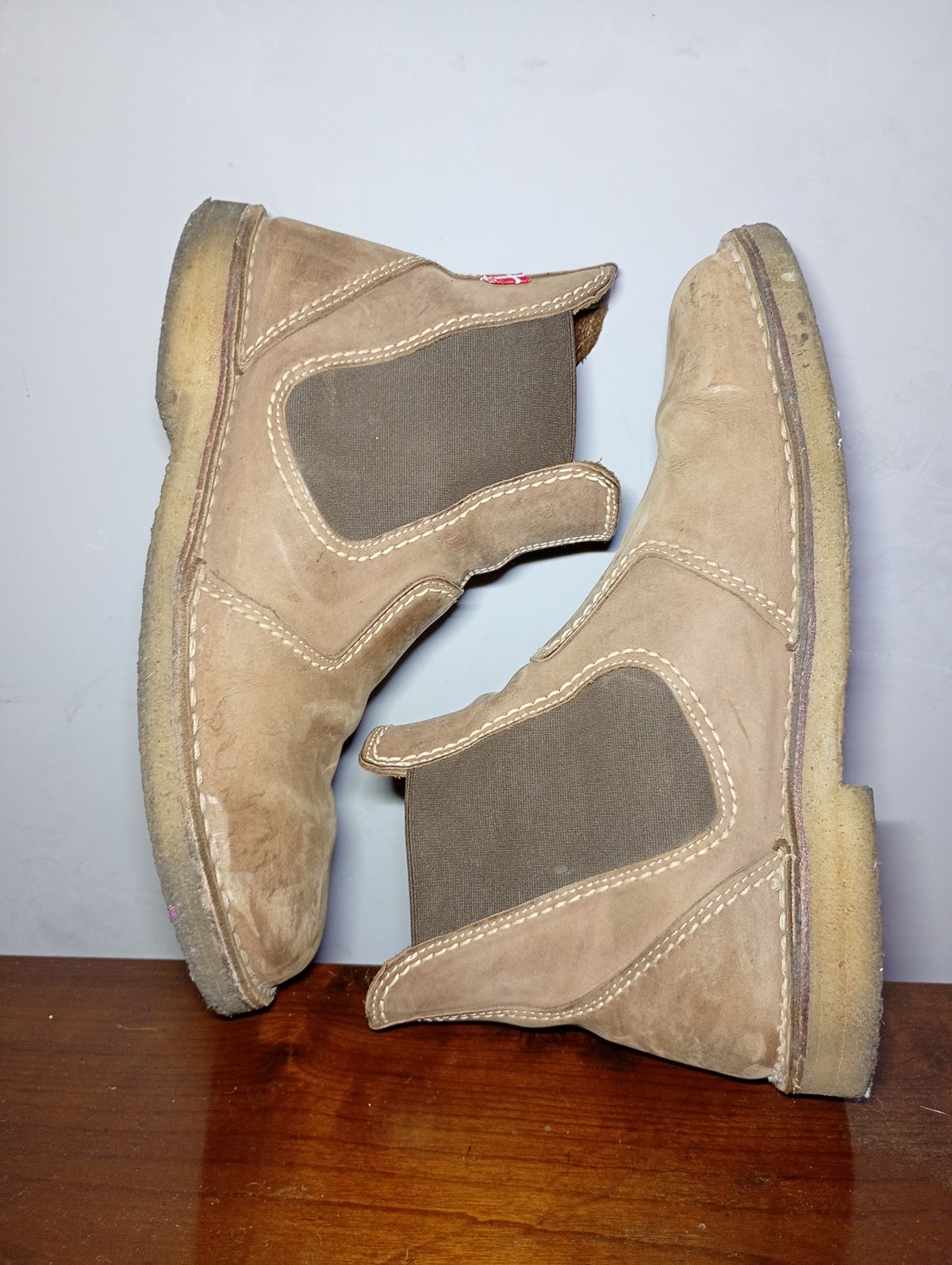 Photo by willisca on December 23, 2025 of the Duckfeet Roskilde in Terracare Cocoa.