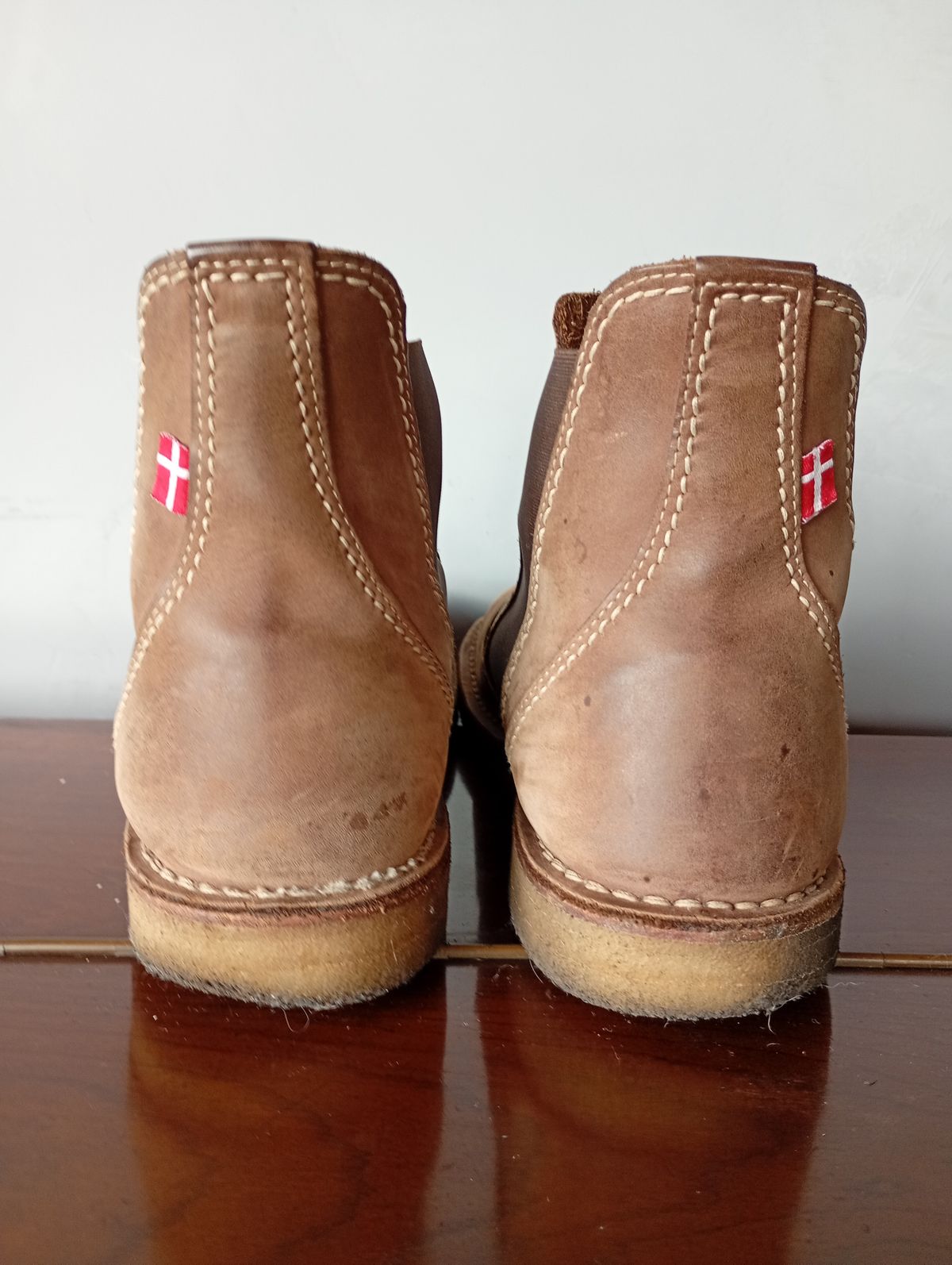 Photo by willisca on February 3, 2026 of the Duckfeet Roskilde in Terracare Cocoa.