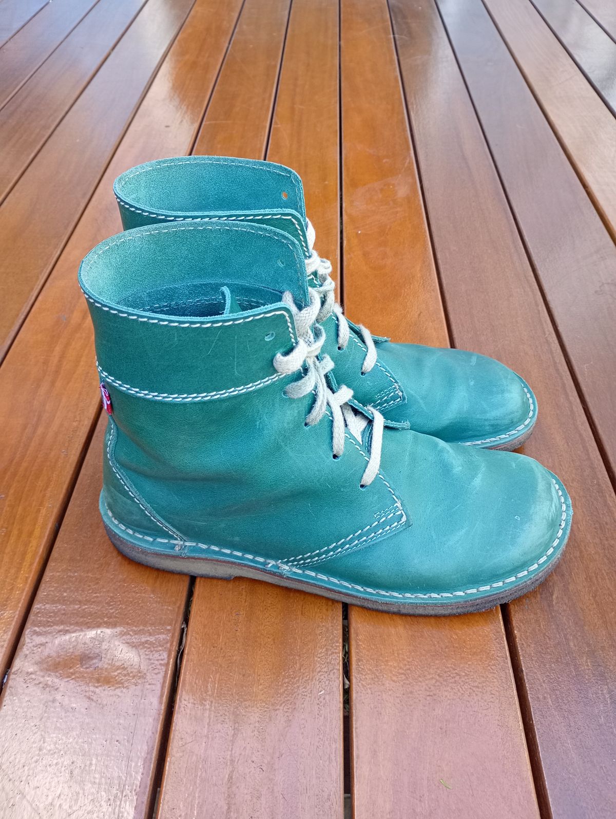 Photo by willisca on September 17, 2025 of the Duckfeet Faborg in Terracare Turquoise-Green.