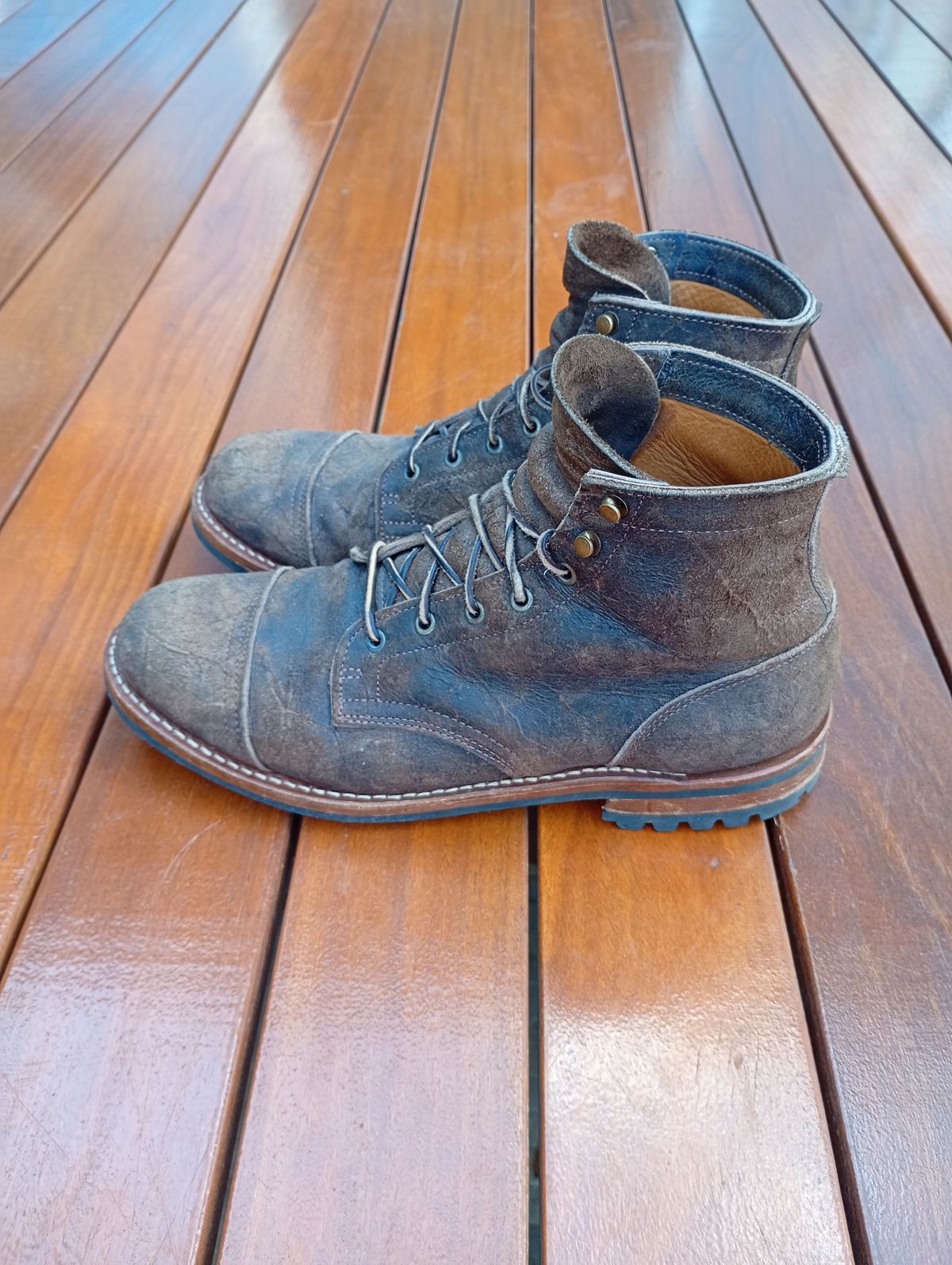Photo by willisca on September 17, 2025 of the Truman Cap Toe Boot in C.F. Stead Stone Rambler.