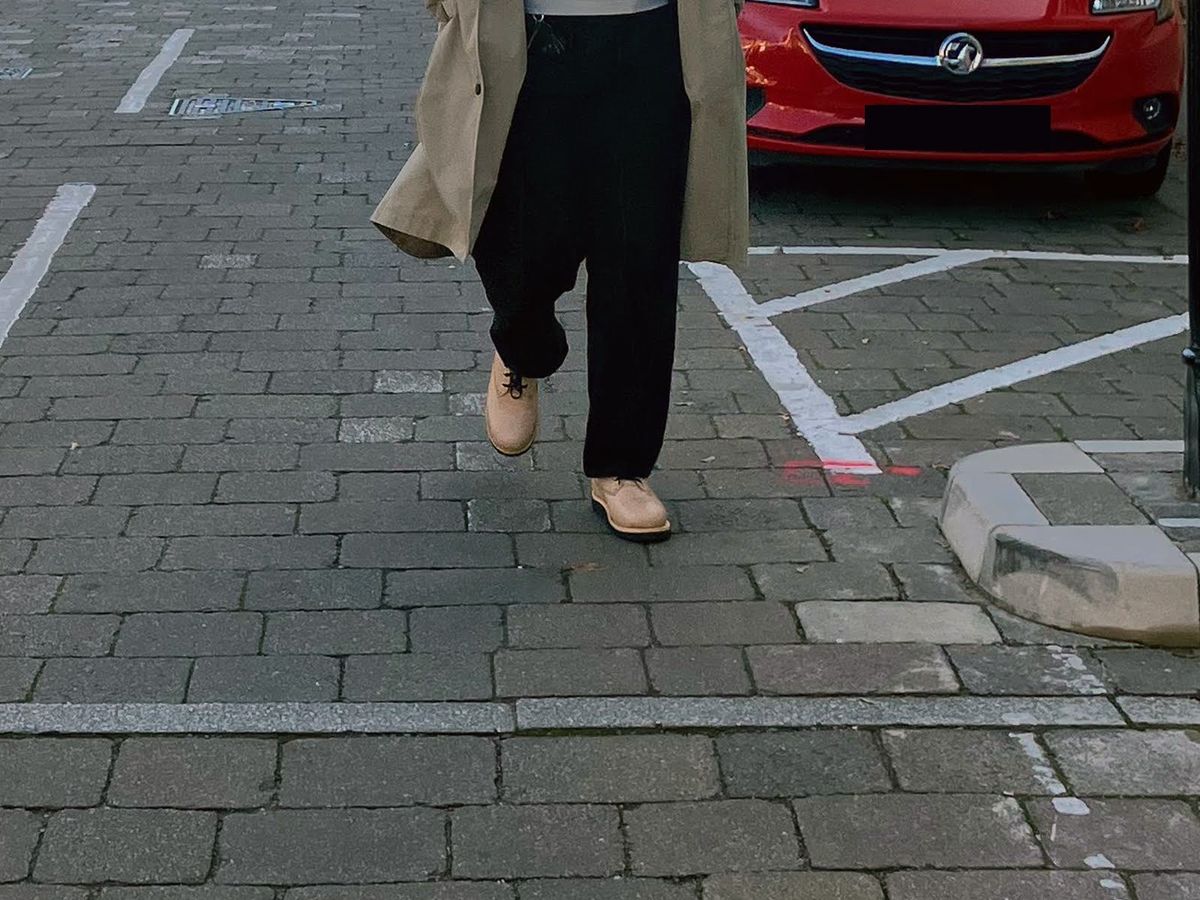 Photo by yozff on November 4, 2025 of the Joseph Curle Custom Model in Unknown Natural Veg Tan.