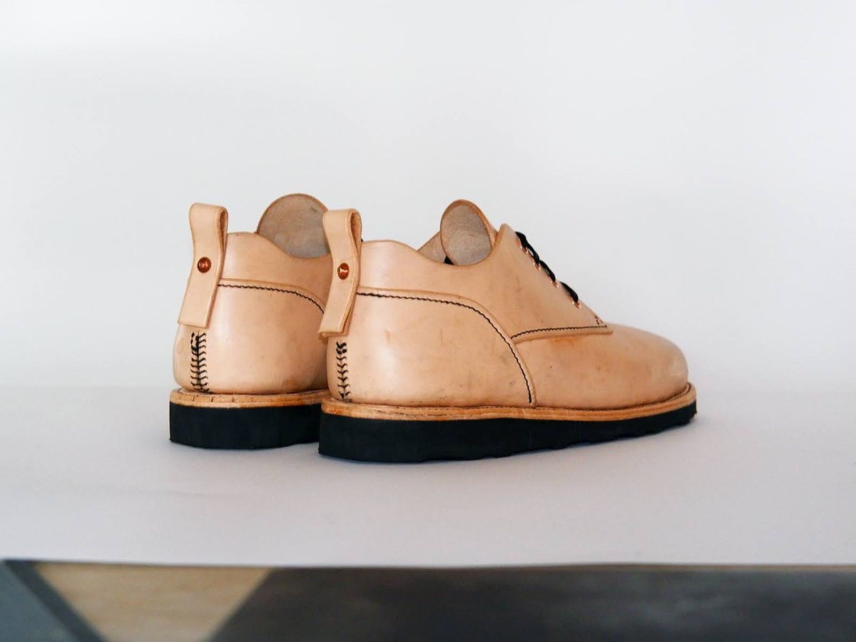 Photo by yozff on November 4, 2025 of the Joseph Curle Custom Model in Unknown Natural Veg Tan.