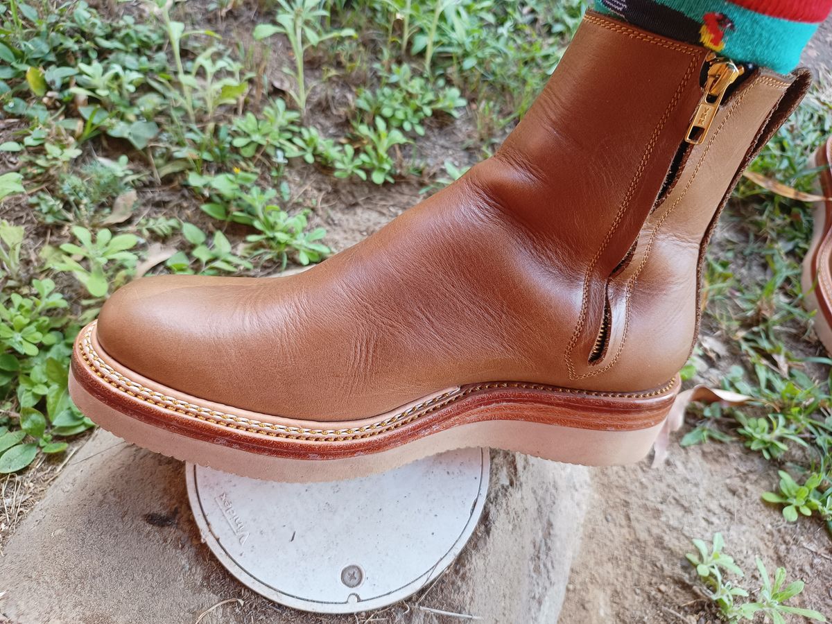 Photo by repk85 on July 19, 2025 of the Fortis Boots Side Zip in Horween Natural Chromexcel.