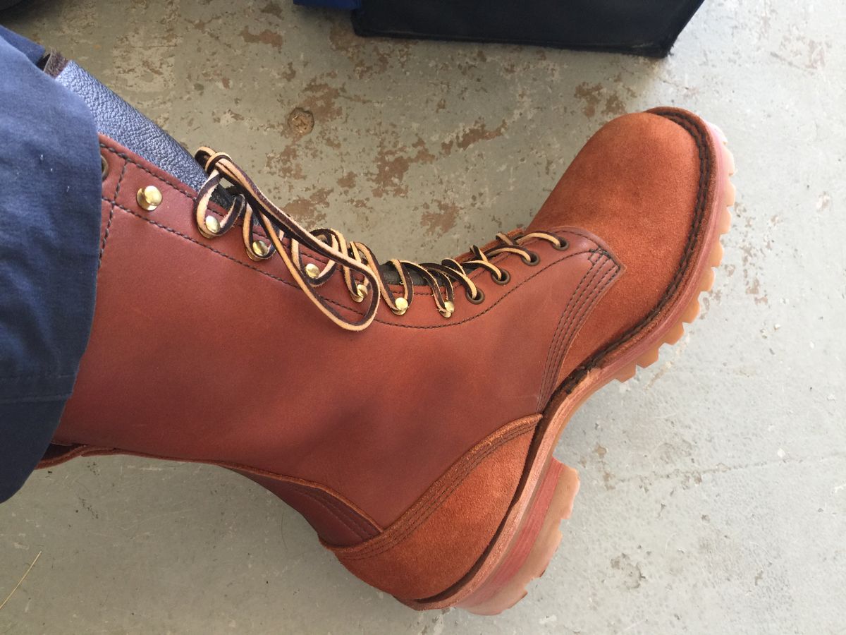 Photo by Mike on January 3, 2024 of the JK Boots Superduty in jk smooth / rough out.