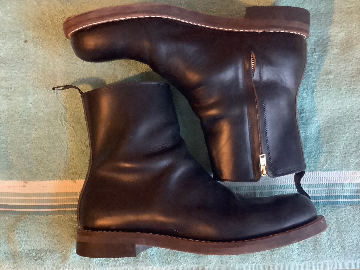 Photo by alteredstates on January 18, 2025 of the Rolling Dub Trio Casper Boot in Horween Black Chromexcel.
