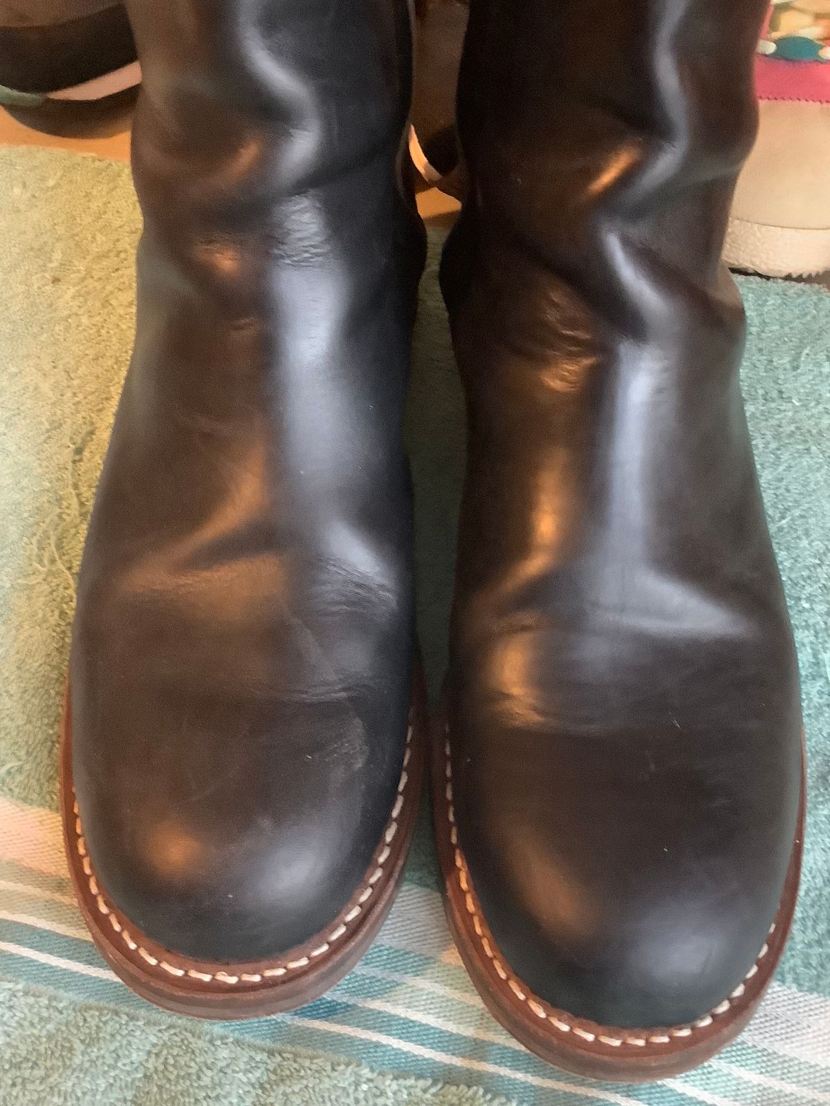 Photo by alteredstates on January 18, 2025 of the Rolling Dub Trio Casper Boot in Horween Black Chromexcel.