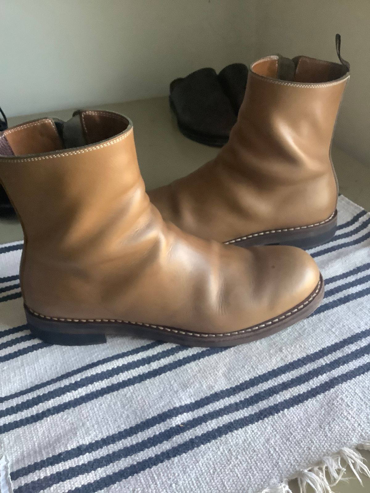 Photo by alteredstates on January 27, 2025 of the Rolling Dub Trio Casper Boot in Horween Natural Chromexcel.