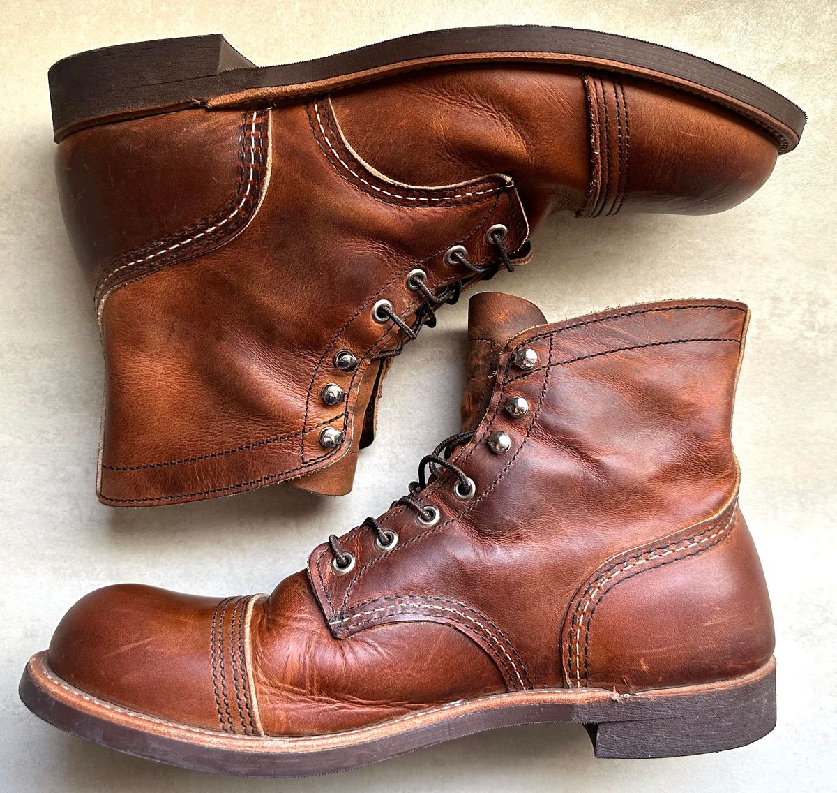 Photo by Mario357 on October 3, 2025 of the Red Wing Iron Ranger in S.B. Foot Copper Rough and Tough.