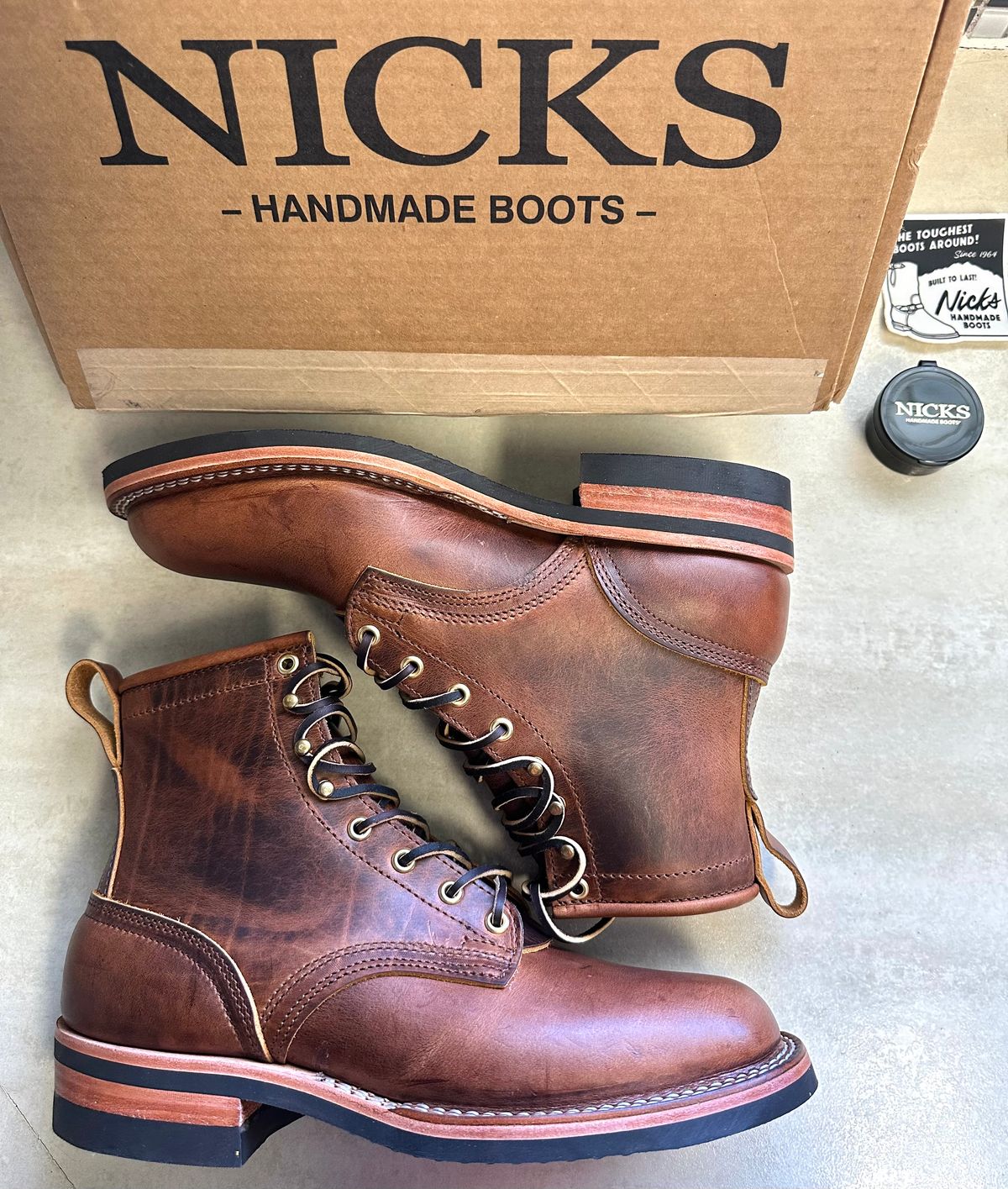 Photo by Mario357 on April 22, 2026 of the Nicks Falcon in Horween Orange Predator.