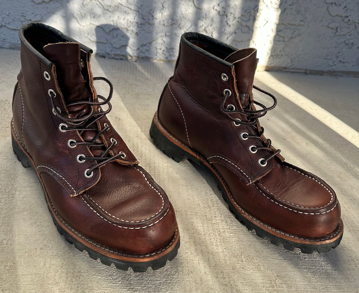 Photo by Mario357 on October 16, 2025 of the Red Wing Roughneck in S.B. Foot Briar Oil Slick.