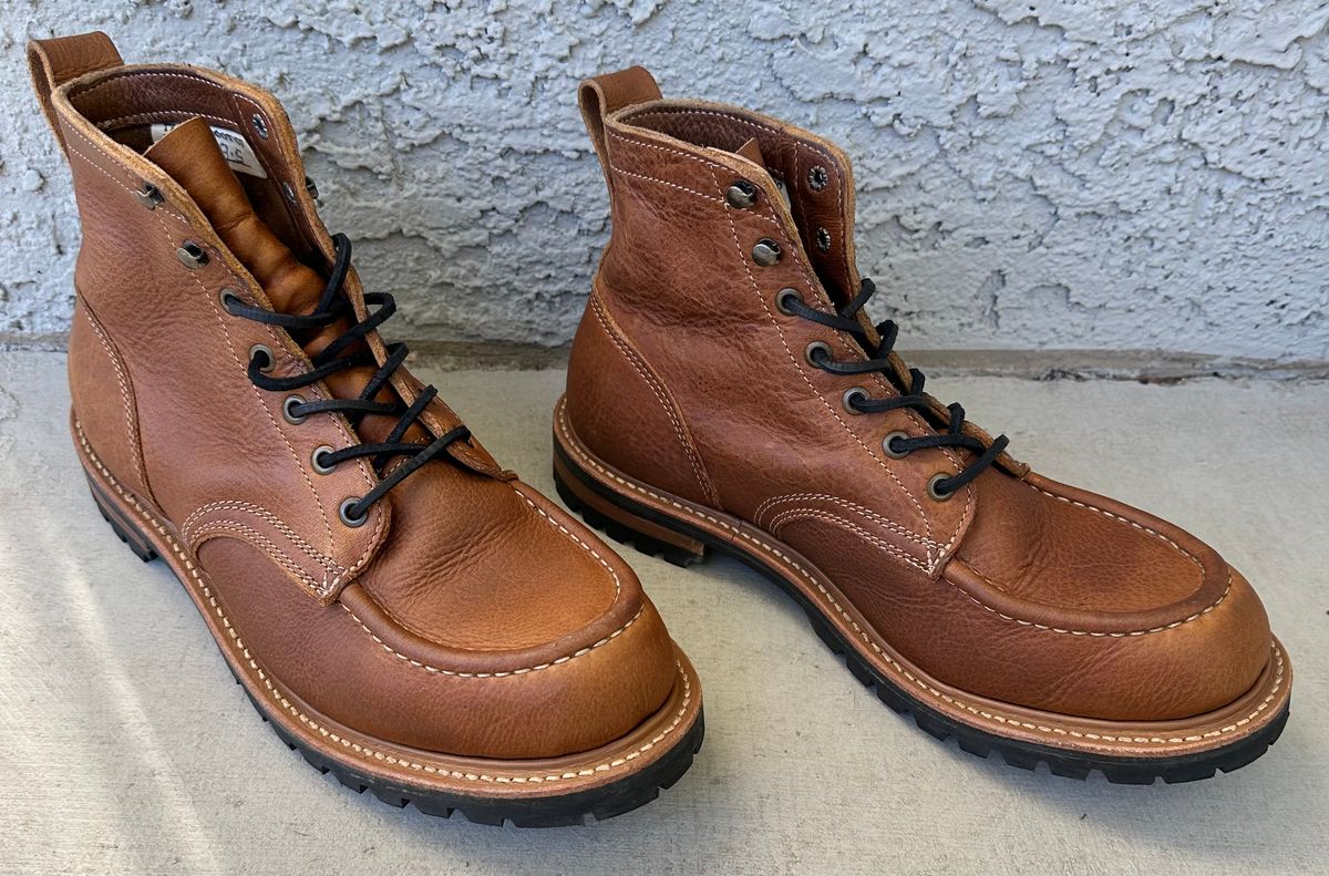 Photo by Mario357 on October 22, 2025 of the Truman Moc Toe in British Tan Grizzly.
