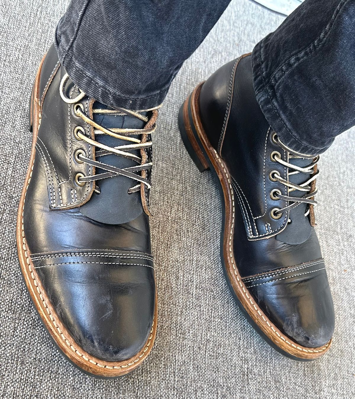 Photo by Mario357 on April 11, 2026 of the Truman Cap Toe Boot in Seidel Charcoal Double Shot.
