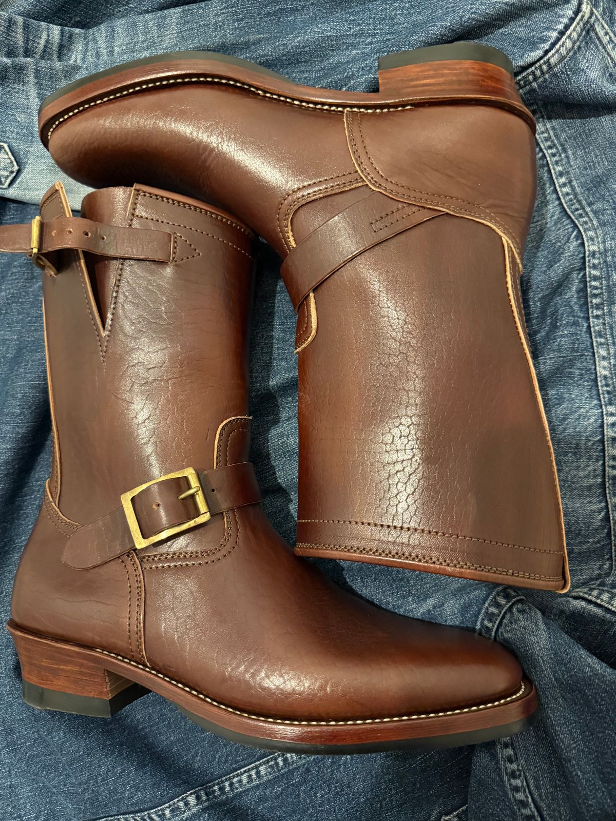 Photo by indigoworker on October 31, 2025 of the Benzein The Keeper 'Type 2' Engineer Boot in Horween Horsehide Overdyed Dark Brown.