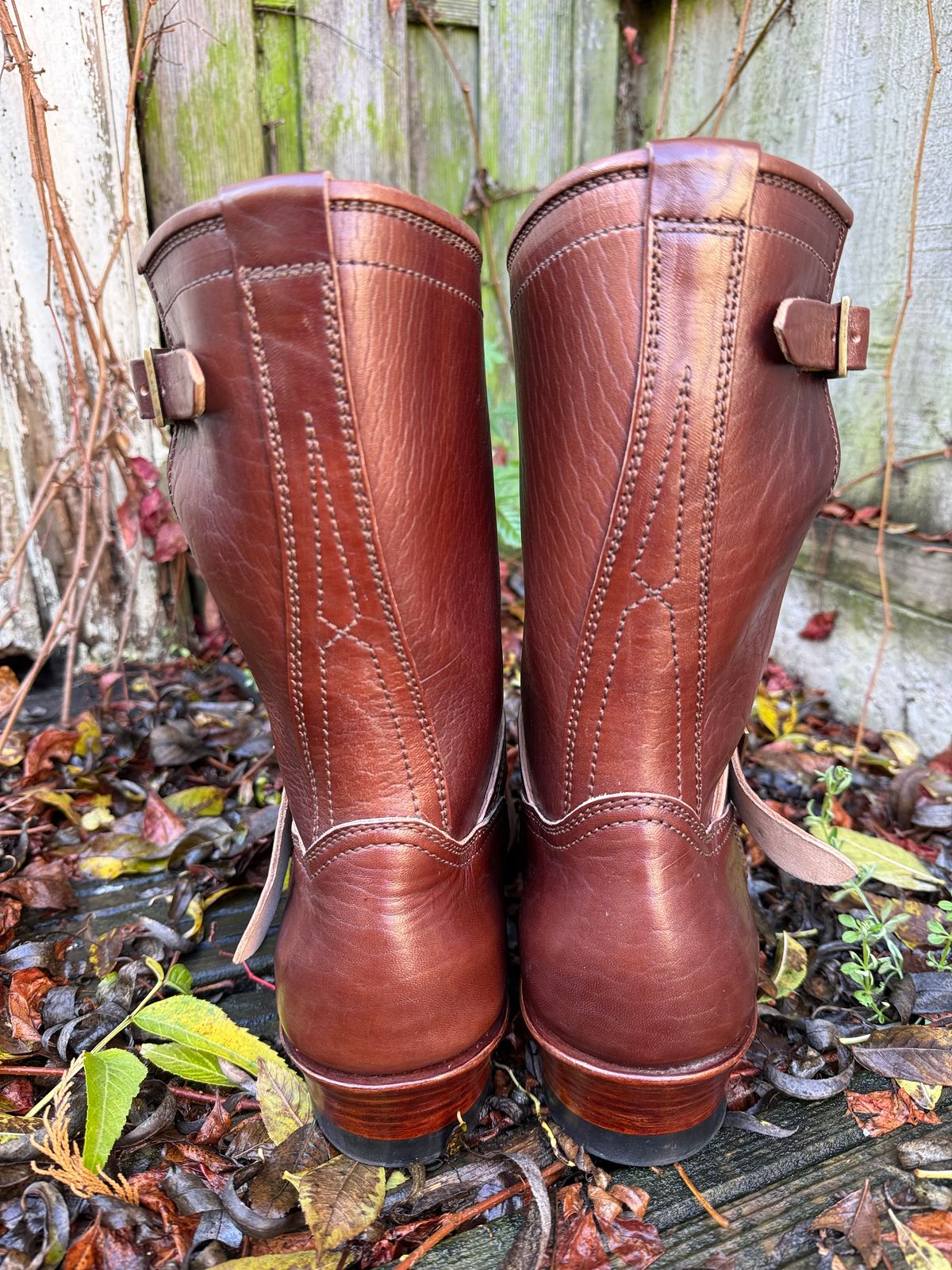 Photo by indigoworker on November 2, 2025 of the Benzein The Keeper 'Type 2' Engineer Boot in Shinki Natural Oiled Horsebutt Overdyed Brown.