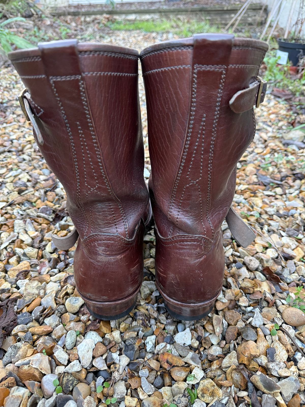 Photo by indigoworker on January 2, 2026 of the Benzein The Keeper 'Type 2' Engineer Boot in Shinki Natural Oiled Horsebutt Overdyed Brown.
