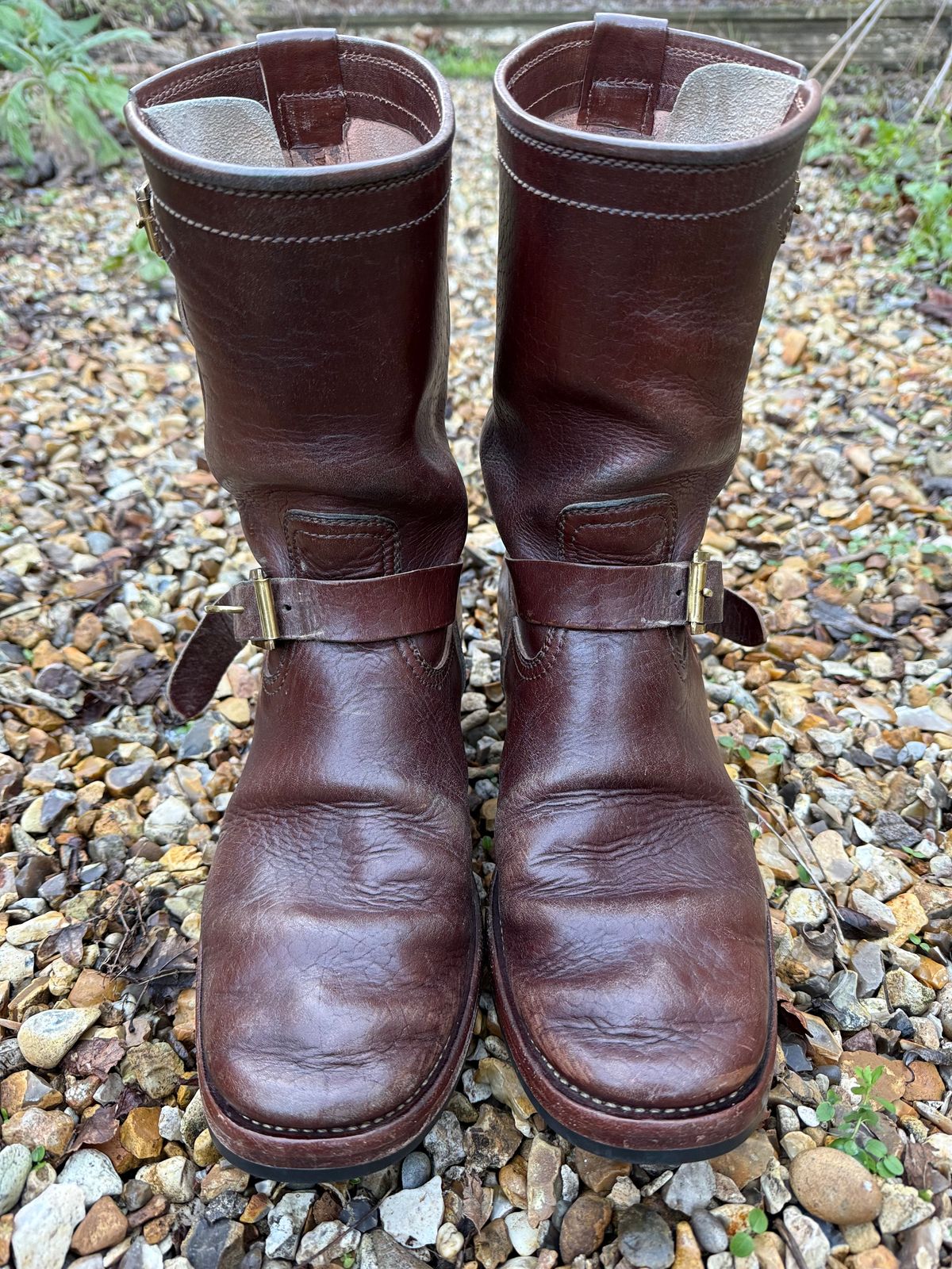 Photo by indigoworker on January 2, 2026 of the Benzein The Keeper 'Type 2' Engineer Boot in Shinki Natural Oiled Horsebutt Overdyed Brown.