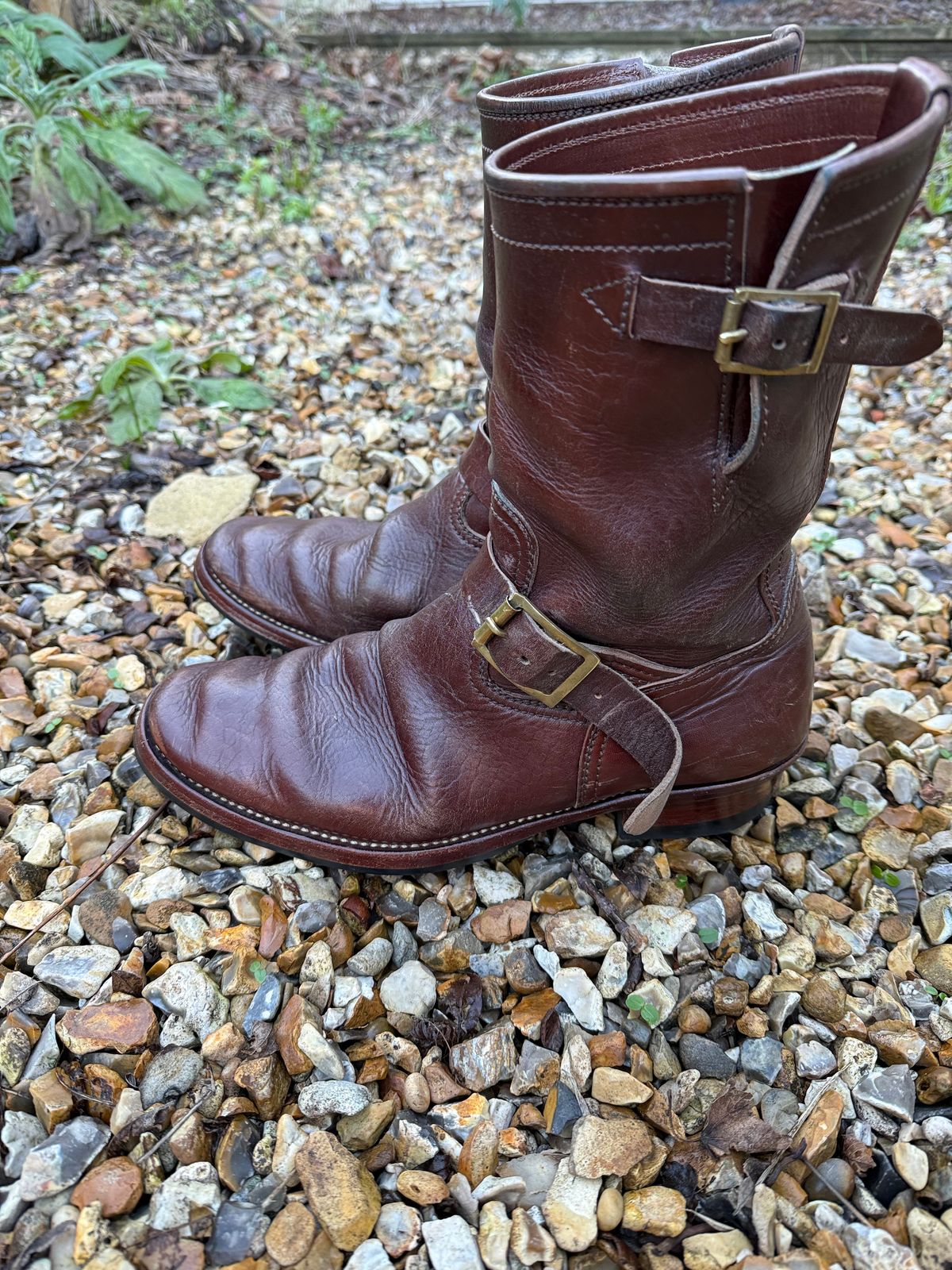 Photo by indigoworker on January 2, 2026 of the Benzein The Keeper 'Type 2' Engineer Boot in Shinki Natural Oiled Horsebutt Overdyed Brown.
