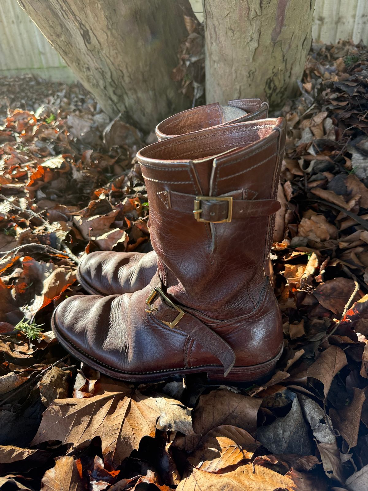 Photo by indigoworker on February 4, 2026 of the Benzein The Keeper 'Type 2' Engineer Boot in Shinki Natural Oiled Horsebutt Overdyed Brown.