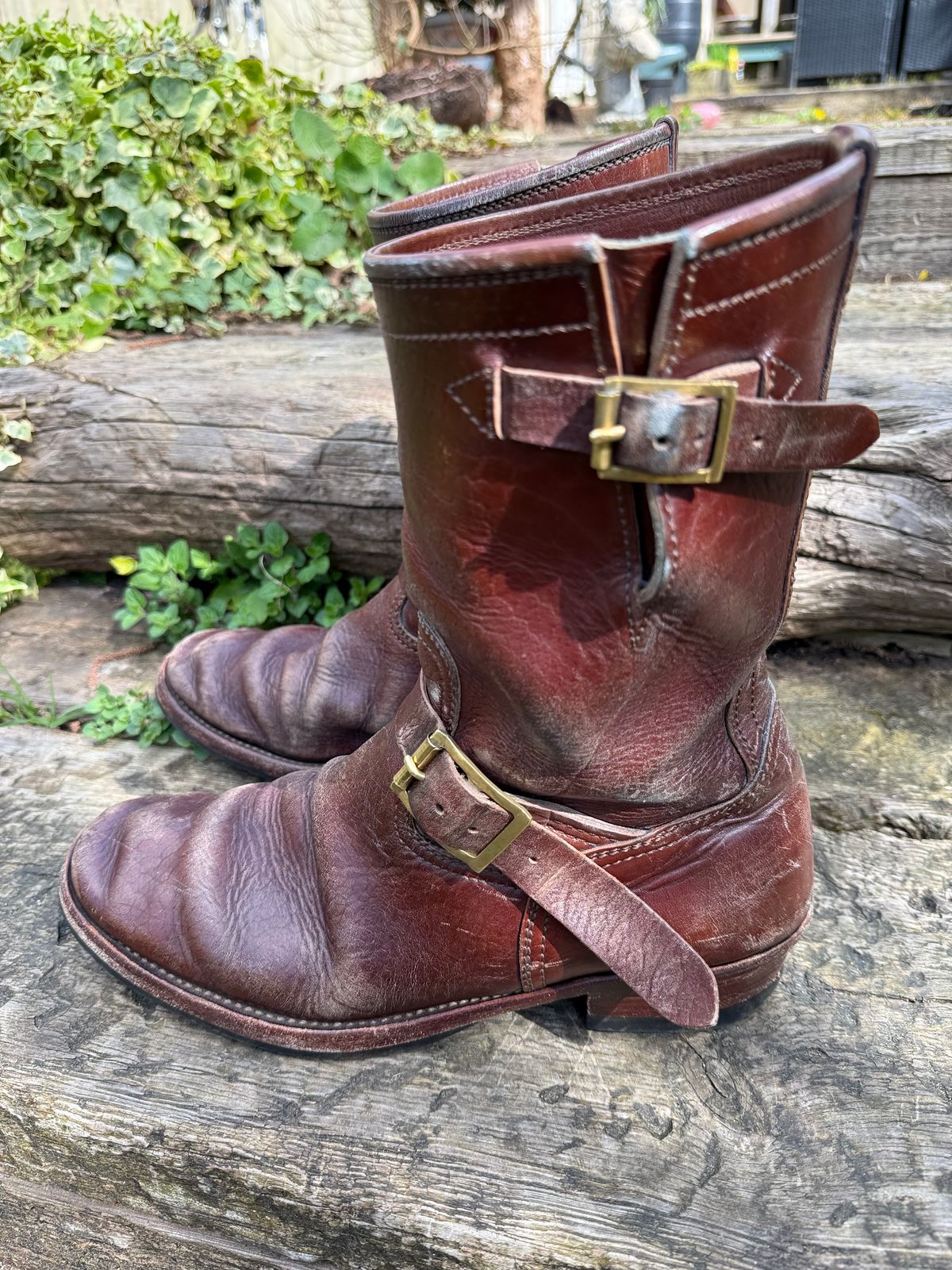 Photo by indigoworker on April 5, 2026 of the Benzein The Keeper 'Type 2' Engineer Boot in Shinki Natural Oiled Horsebutt Overdyed Brown.
