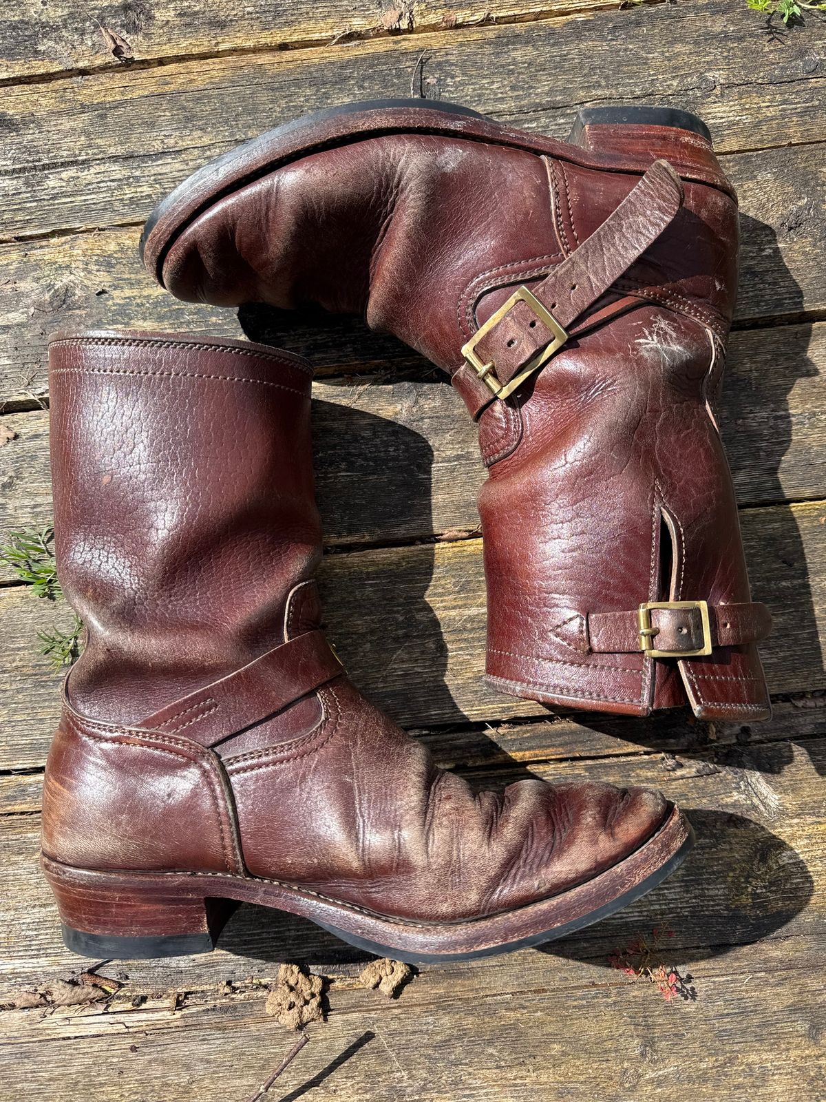 Photo by indigoworker on April 5, 2026 of the Benzein The Keeper 'Type 2' Engineer Boot in Shinki Natural Oiled Horsebutt Overdyed Brown.