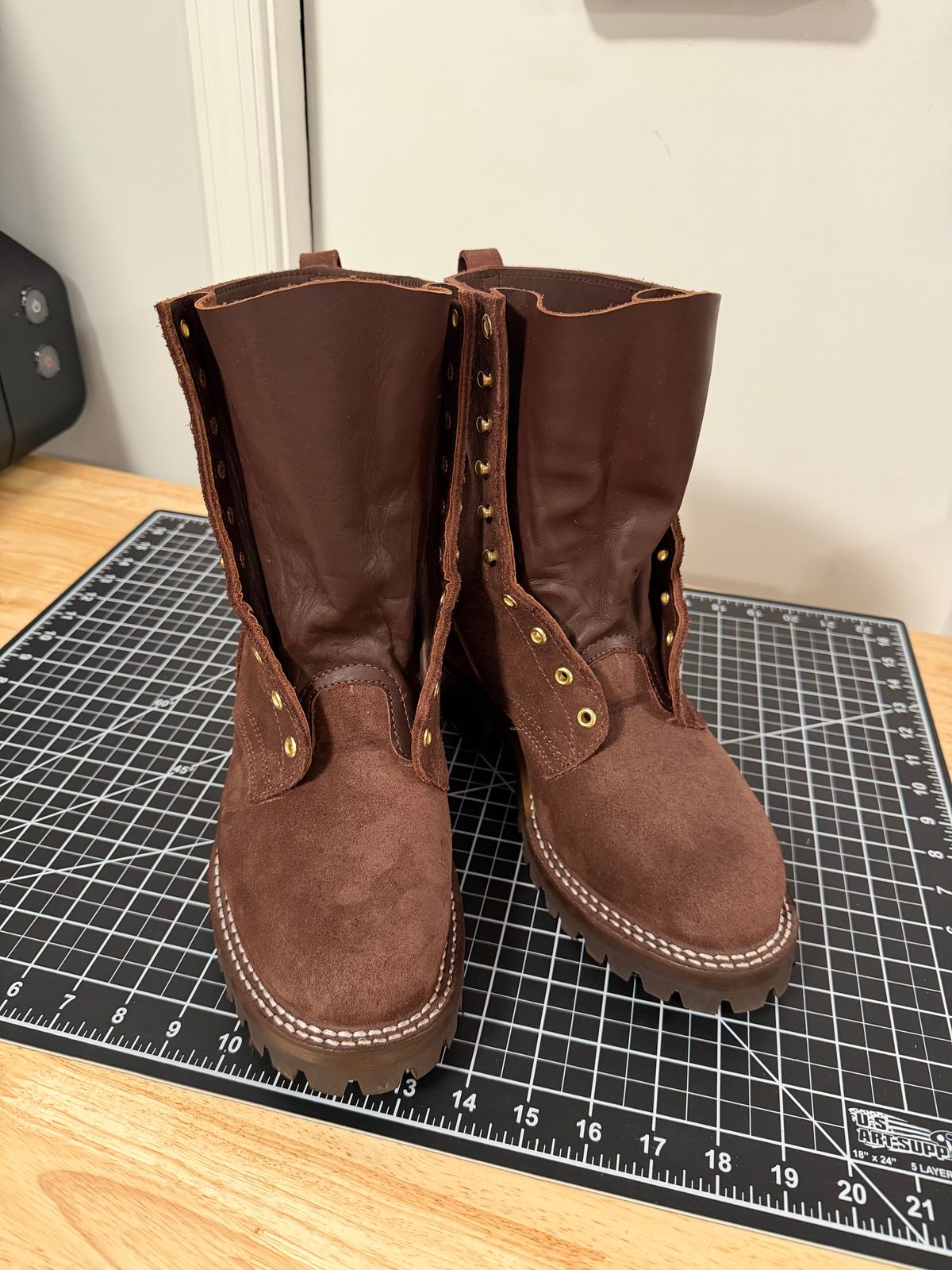 Photo by bmoredrew on May 15, 2026 of the Nicks BuilderPro in Seidel 1964 Mahogany Roughout.
