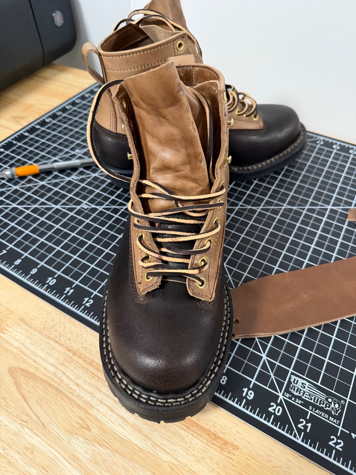 Photo by bmoredrew on May 13, 2026 of the White's 350 Cutter in Horween Natural Chromexcel & Horween Dark Brown Waxed Flesh.