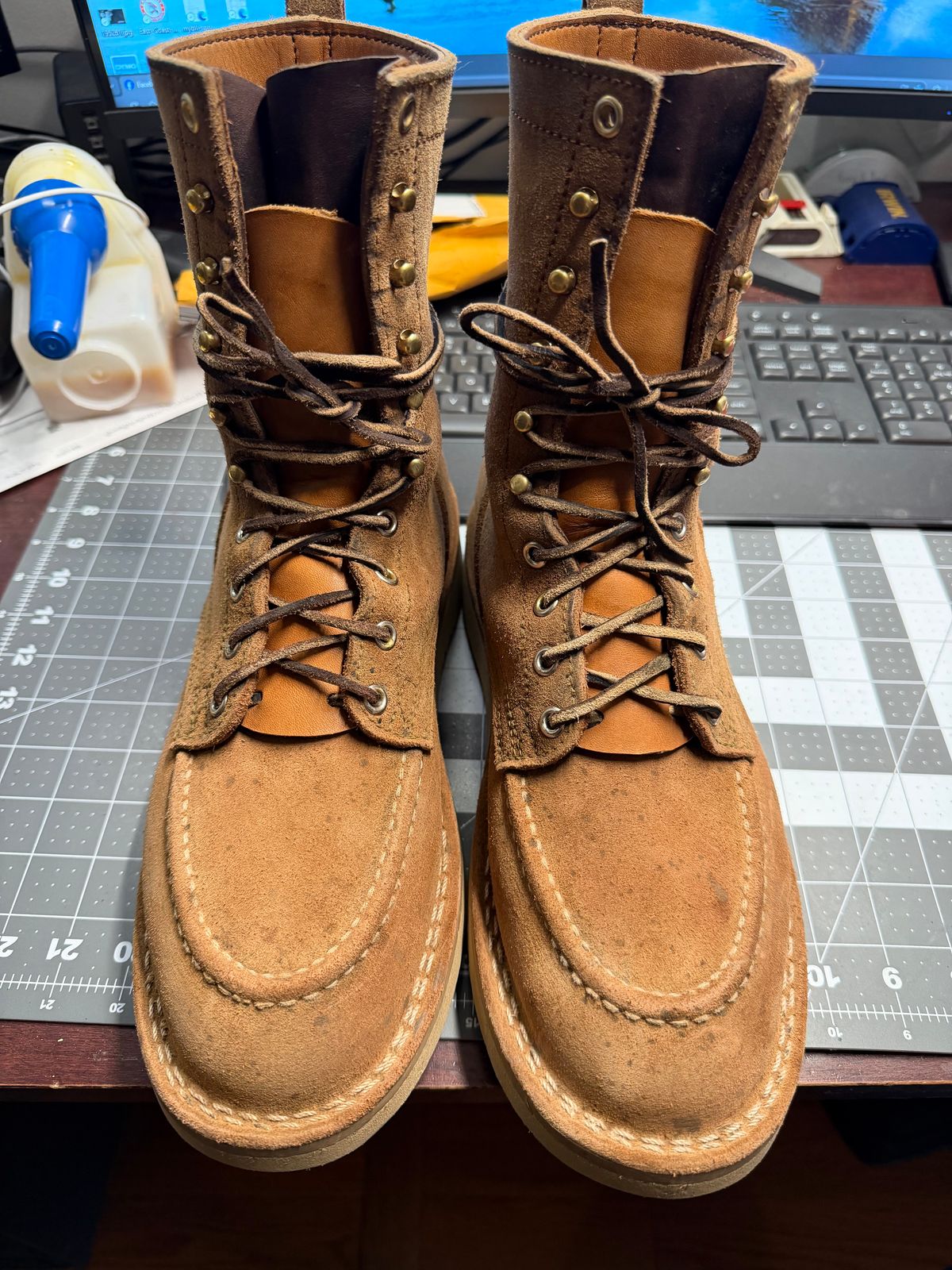 Photo by cleofus on March 15, 2026 of the Nicks Moc Toe in Seidel MaxSupport Tan.