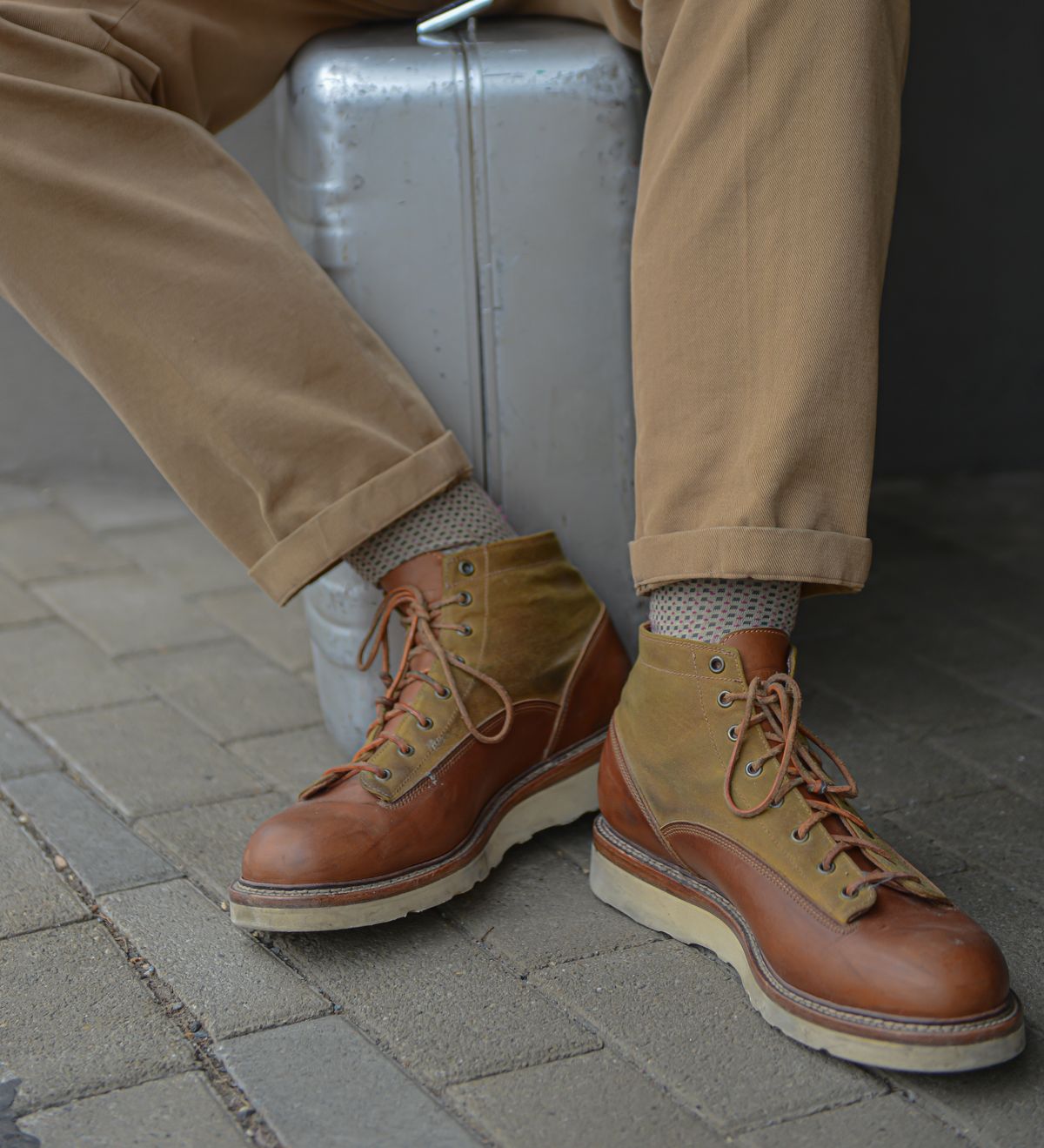 Photo by SANDMANN on June 2, 2025 of the Sandmann Prisoner in Spanish Golden Brown.