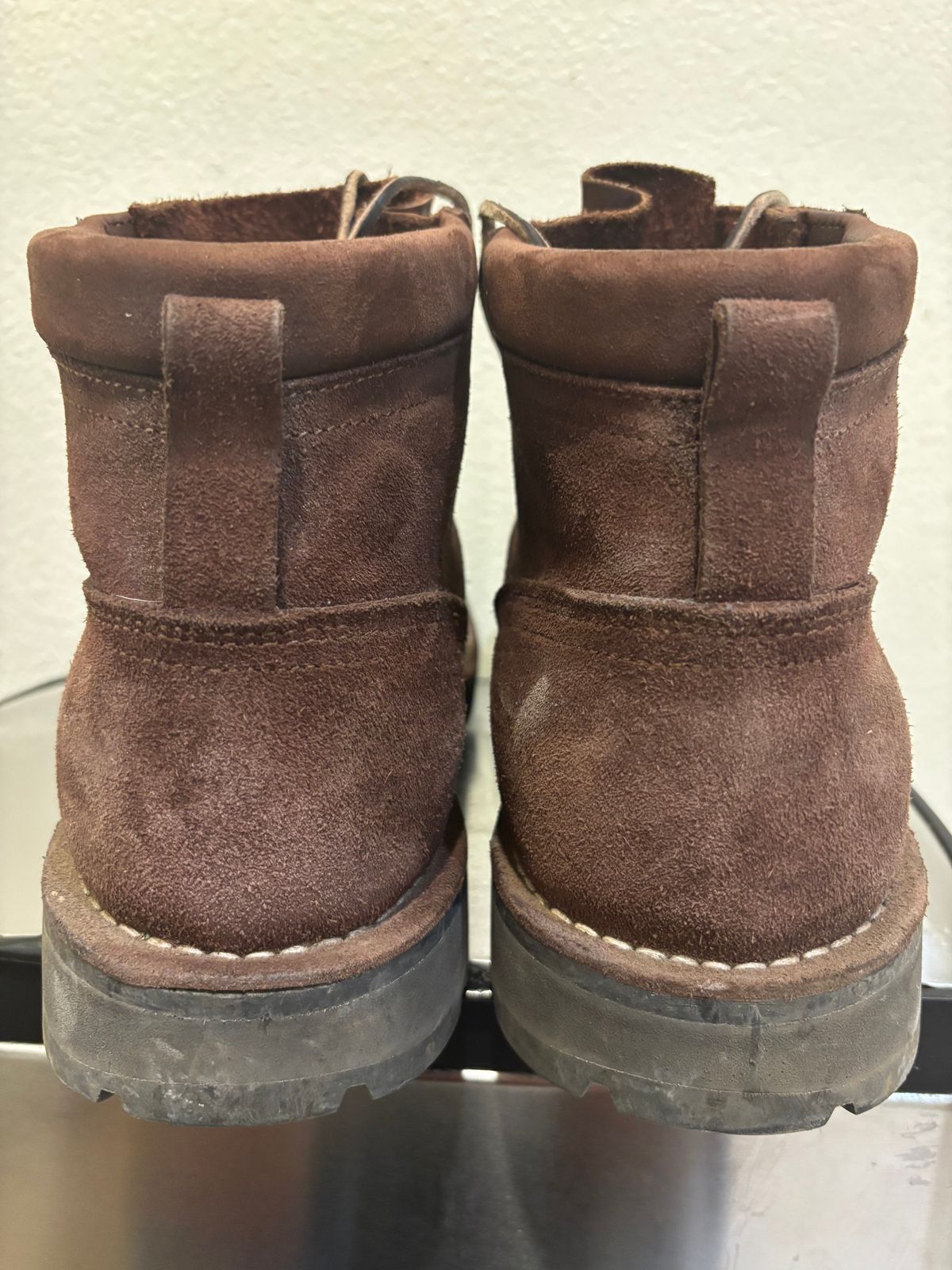 Photo by STILTS_XNGH on November 3, 2025 of the Nicks Ridgeline Hiking Boot in Nicks/1964 Mahogany.