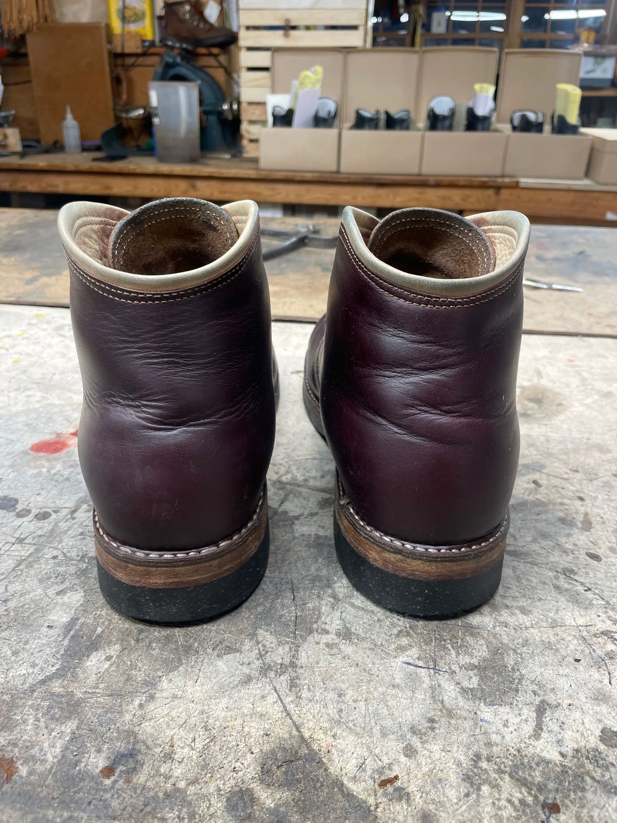 Photo by Limmer_Pat on January 3, 2025 of the Peter Limmer & Sons Custom Model in Seidel Oxblood Double Shot.