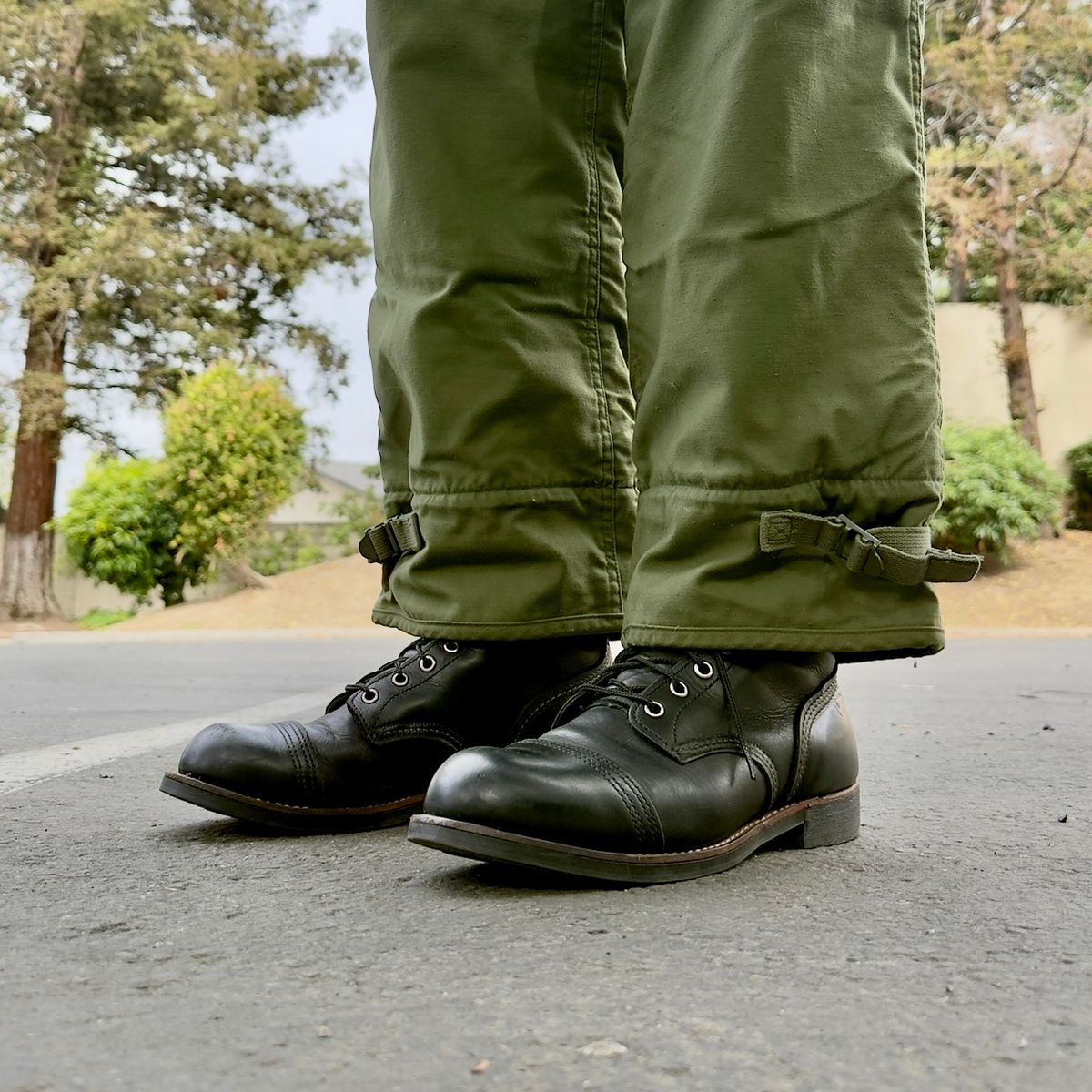 Photo by SundayDuffer on April 19, 2025 of the Red Wing 8084 Iron Ranger Black Harness in Black Bison.