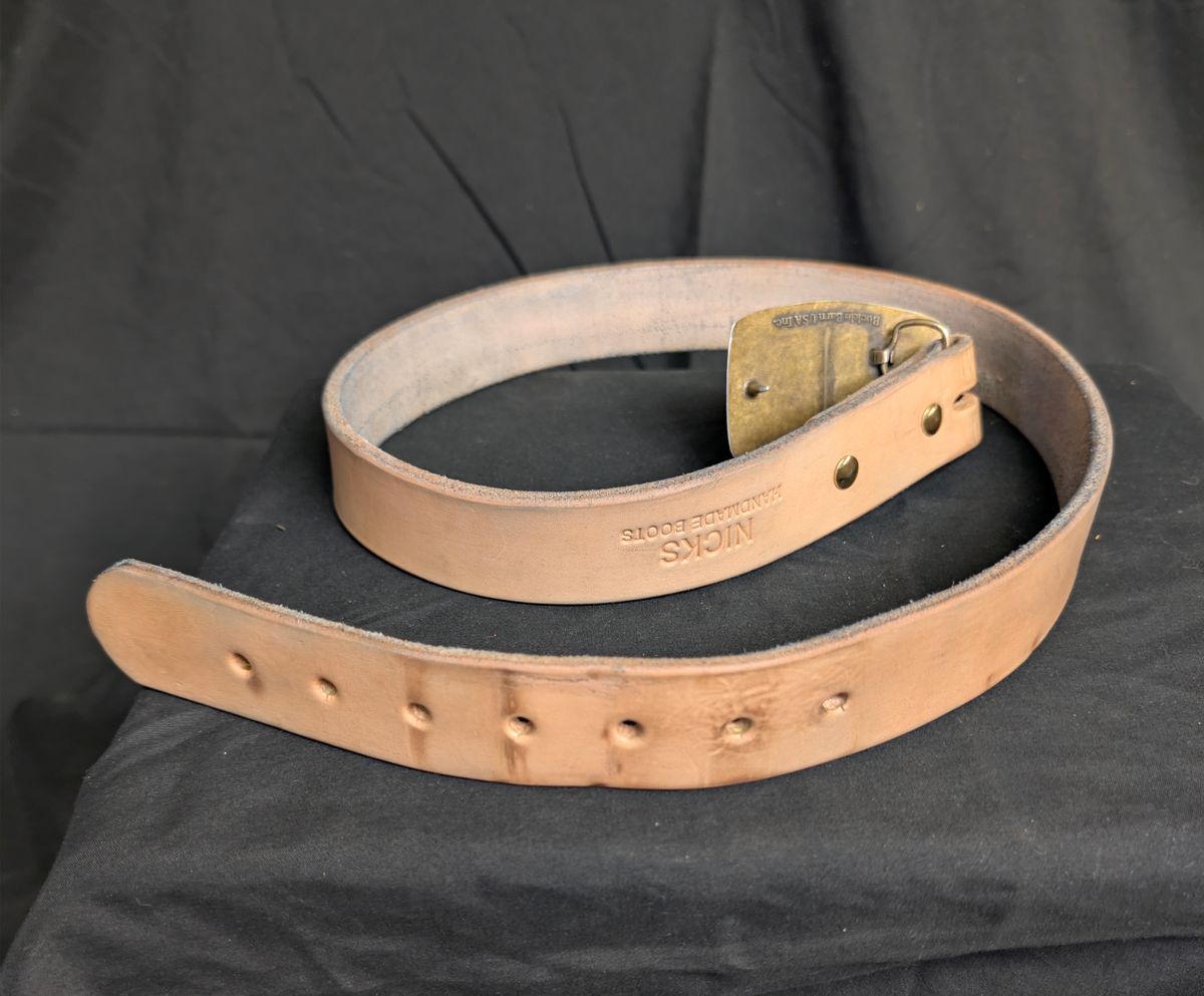Photo by a_wolfgang on January 1, 2026 of the Nicks Belt in Nicks / Natural Heavy Duty.