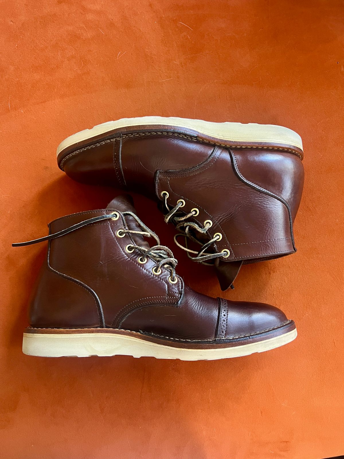 Photo by Solis on October 5, 2025 of the Viberg Service Boot in Horween Brown Chromexcel.