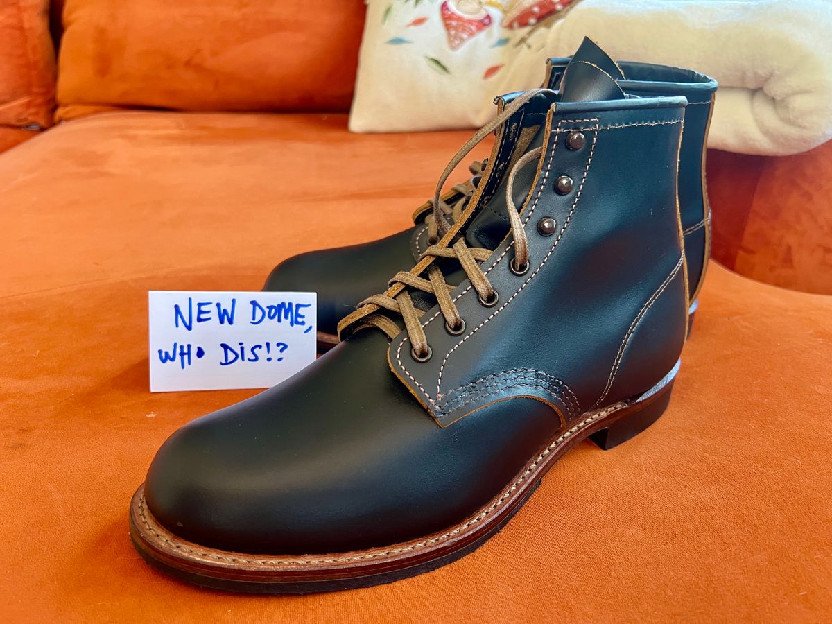 Photo by Solis on October 5, 2025 of the Red Wing Beckman Flatbox in S.B. Foot Black Klondike.