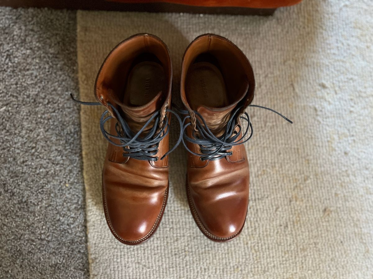 Photo by Solis on February 1, 2025 of the Viberg Service Boot in Maryam Col. 1060 TPR Horsebutt.