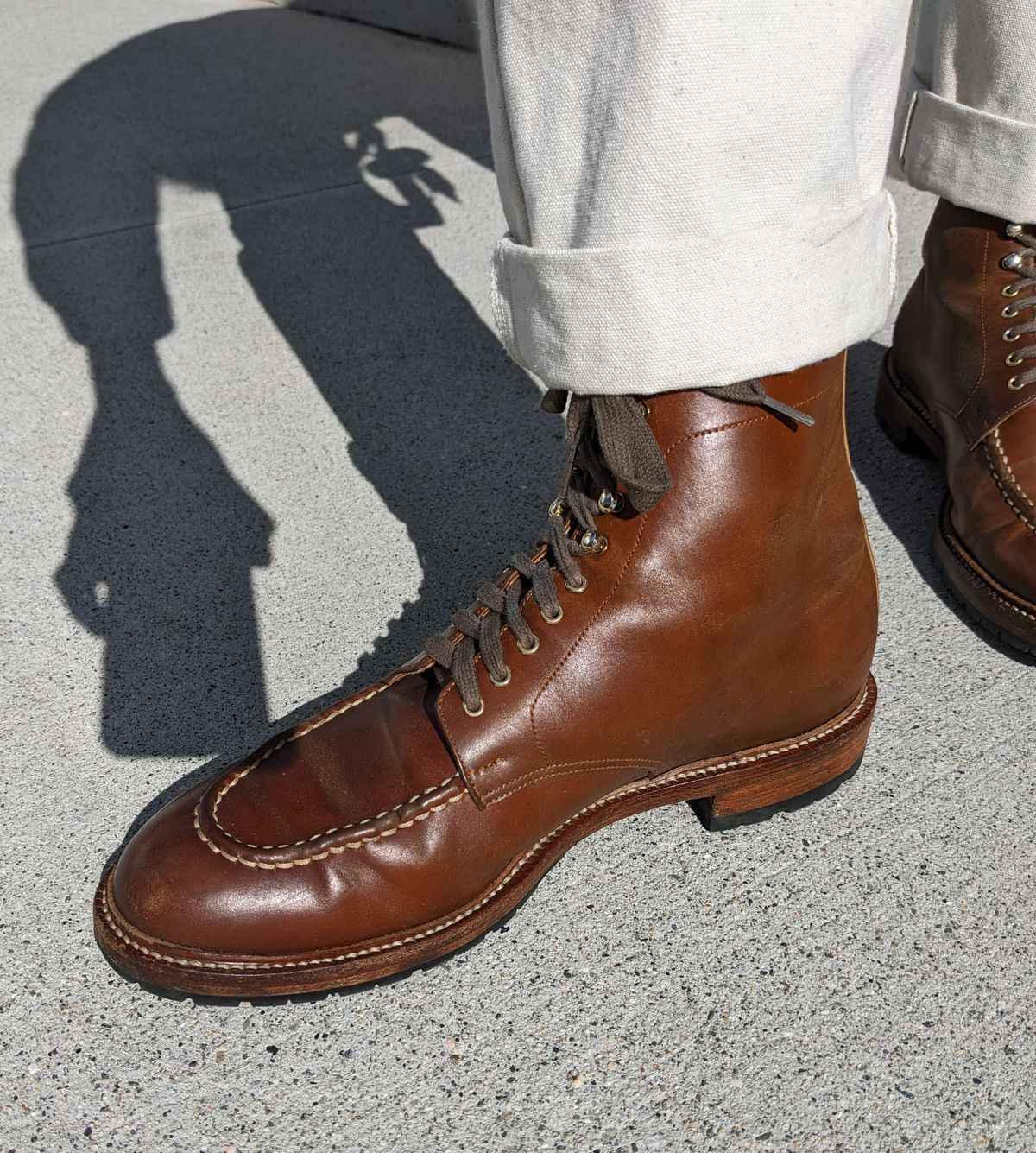 Photo by booty on March 13, 2025 of the Joe Works Shoemaker Apron Derby in Shinki Whisky Shell Cordovan.