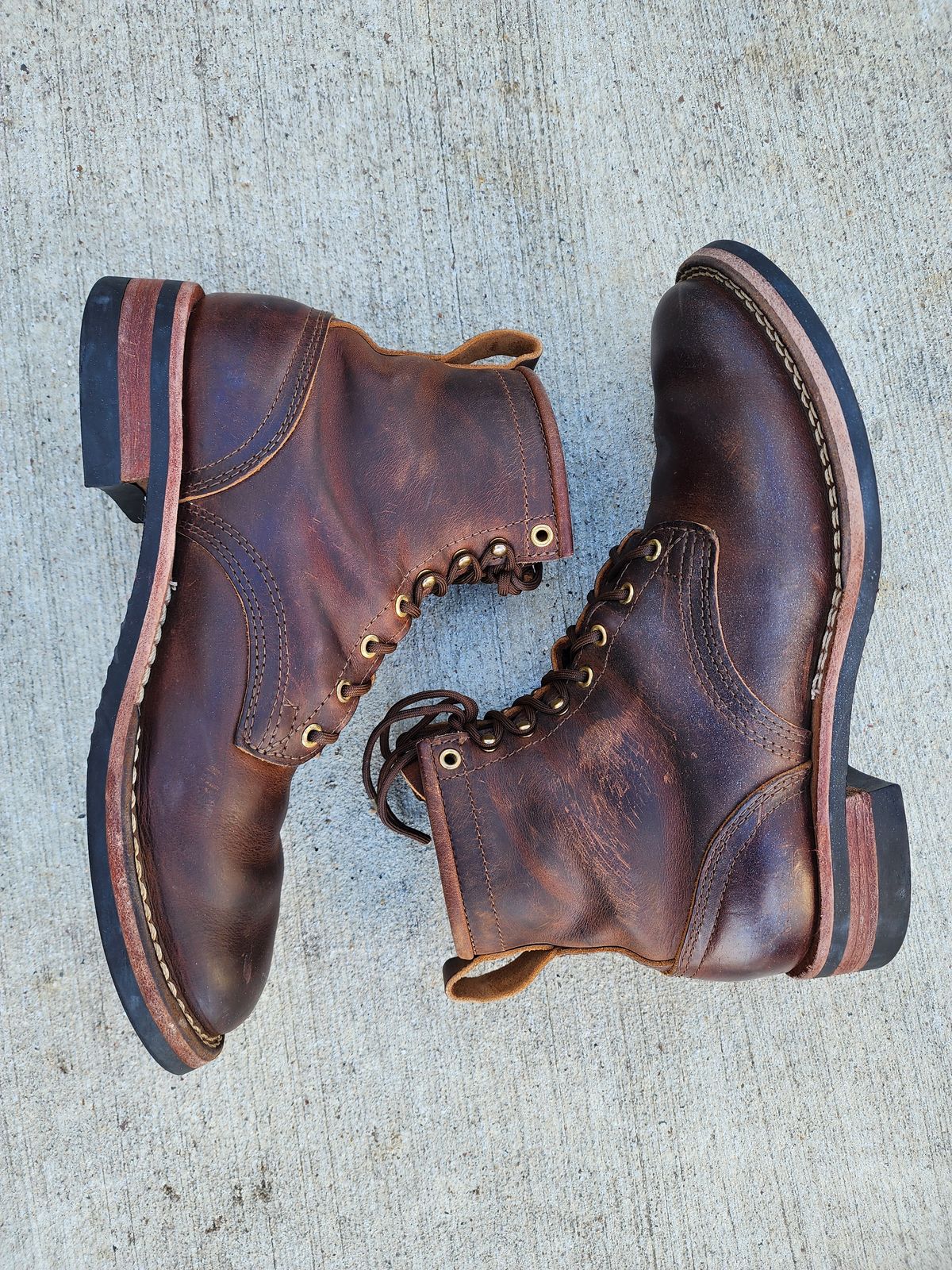 Photo by Yellowfin2na on December 2, 2025 of the Nicks Falcon in Horween Orange Predator.