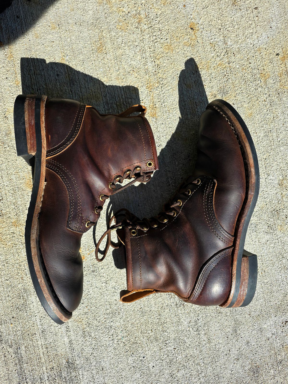 Photo by Yellowfin2na on January 1, 2026 of the Nicks Falcon in Horween Orange Predator.