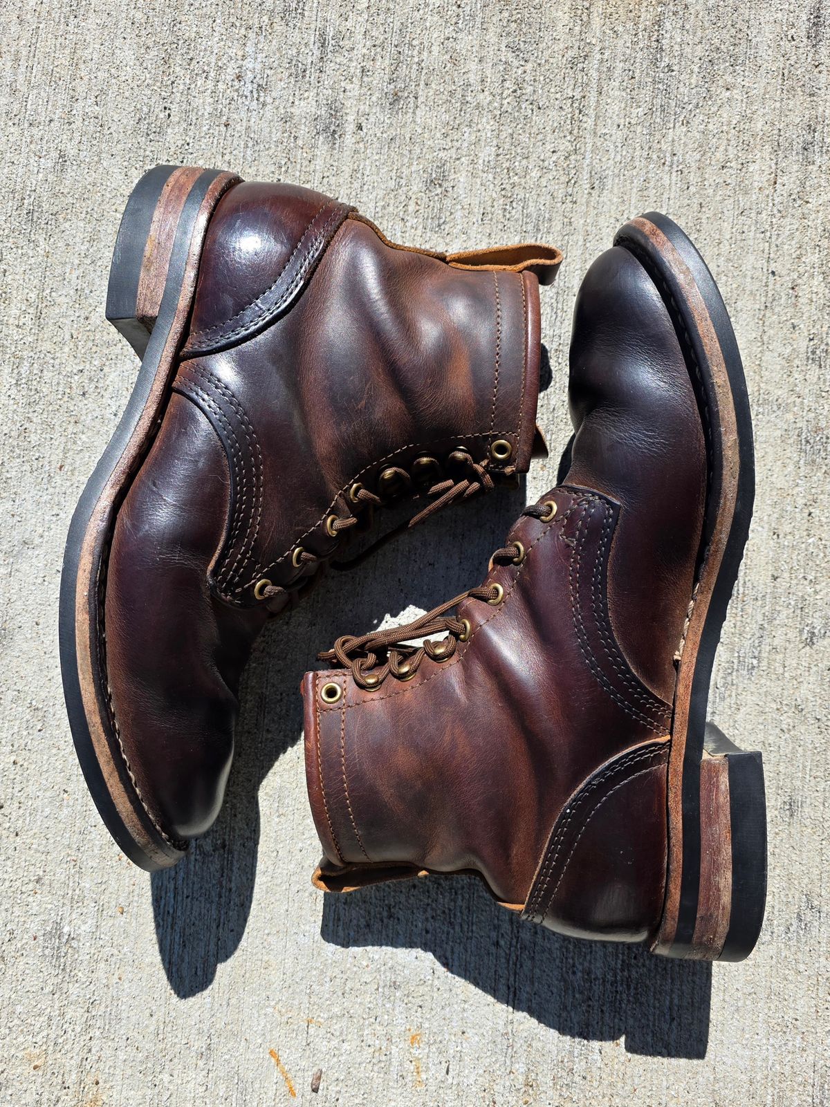 Photo by Yellowfin2na on January 31, 2026 of the Nicks Falcon in Horween Orange Predator.