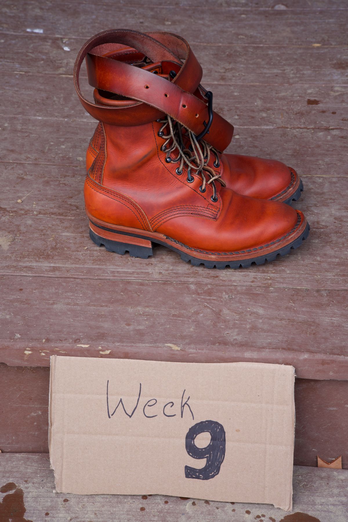 Photo by tr0n84 on December 5, 2025 of the Self-Made Belt in Unknown Natural Veg Tan.