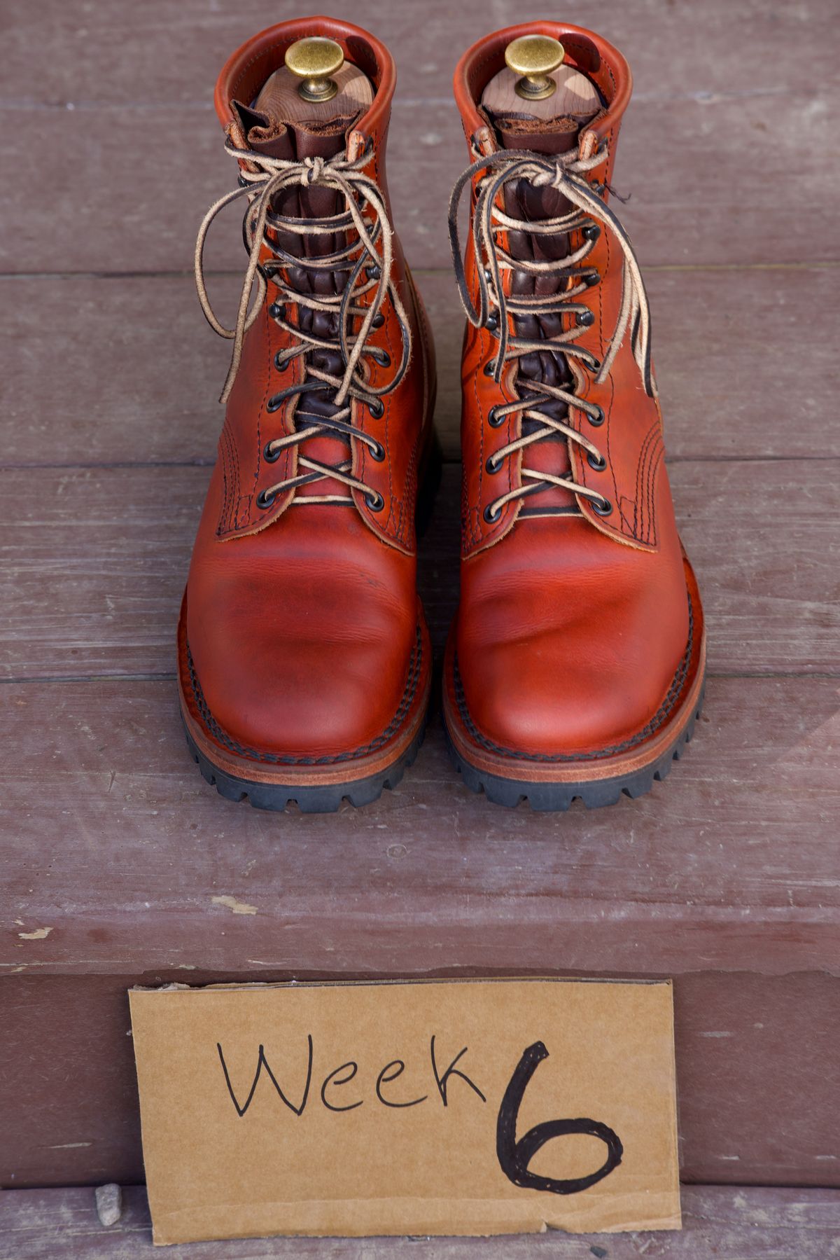 Photo by tr0n84 on November 15, 2025 of the Nicks MTO in Wickett & Craig DS Burnt Sienna.