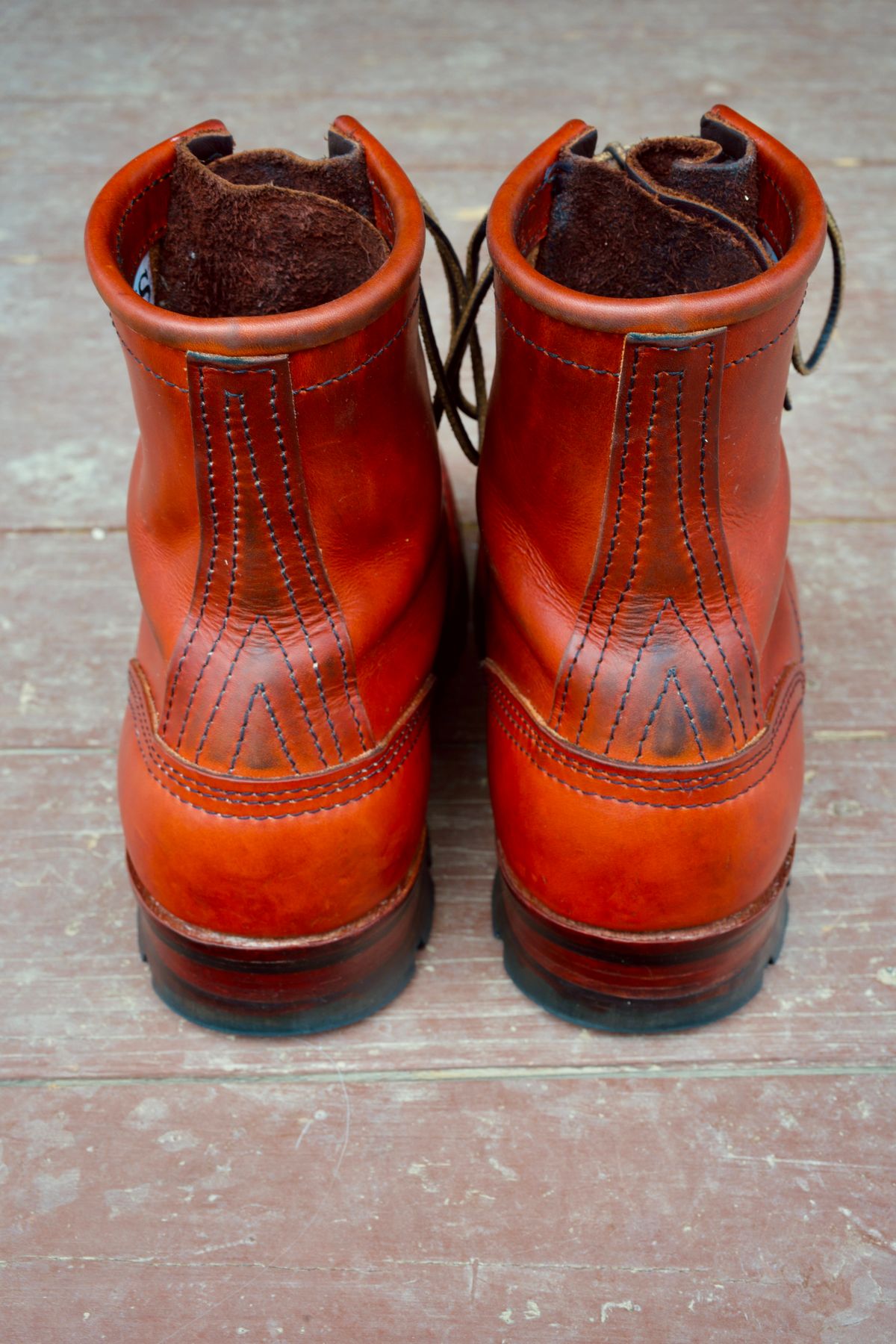 Photo by tr0n84 on March 31, 2026 of the Nicks MTO in Wickett & Craig DS Burnt Sienna.