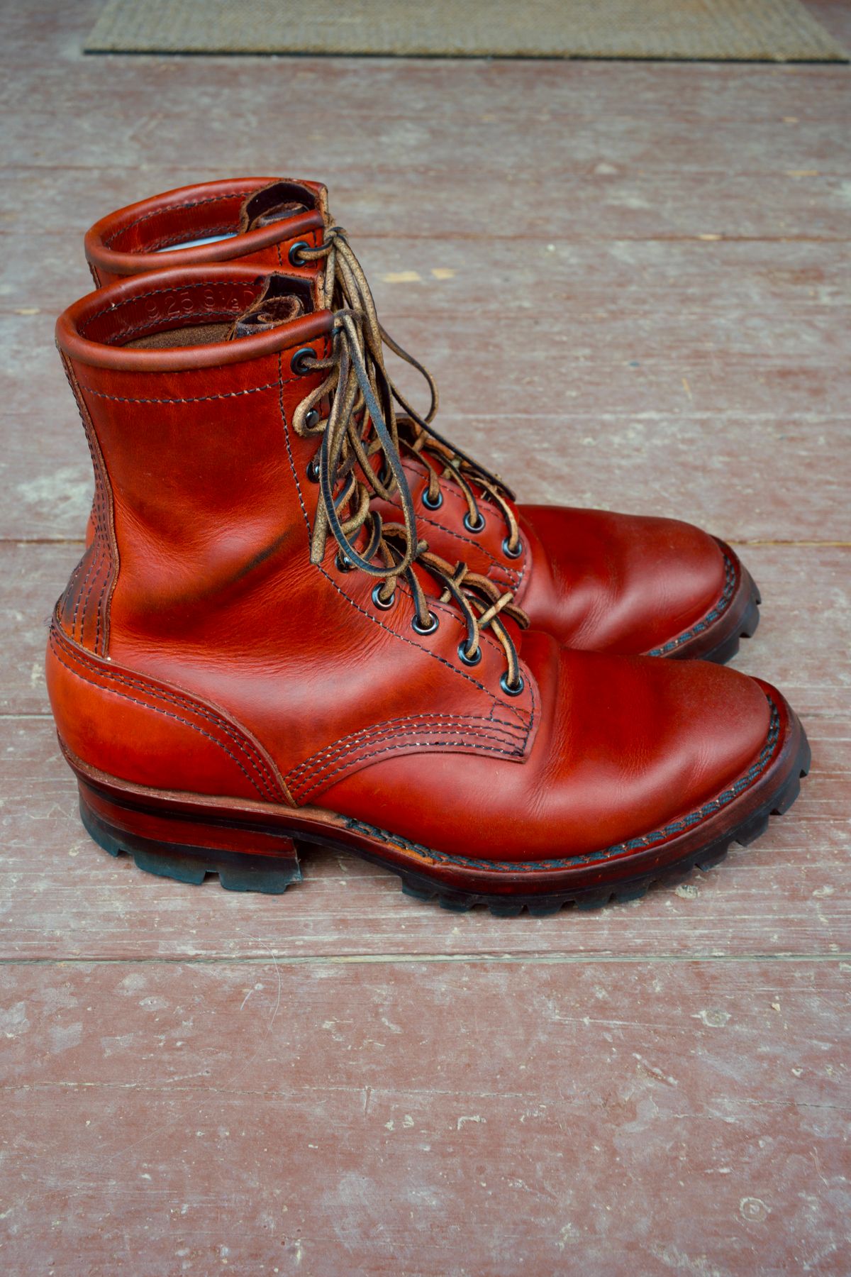 Photo by tr0n84 on March 31, 2026 of the Nicks MTO in Wickett & Craig DS Burnt Sienna.